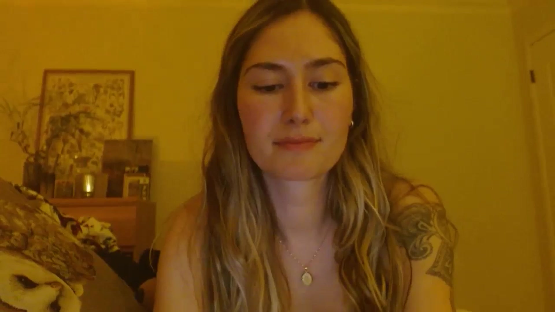 Gallery image thumbnail from honey28's myfreecams stream on, 02/09/2024, 06:35 image 13 of 20