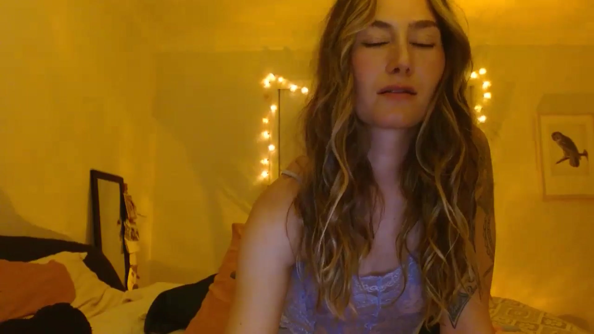 Gallery image thumbnail from honey28's myfreecams stream on, 07/03/2024, 05:21 image 5 of 20