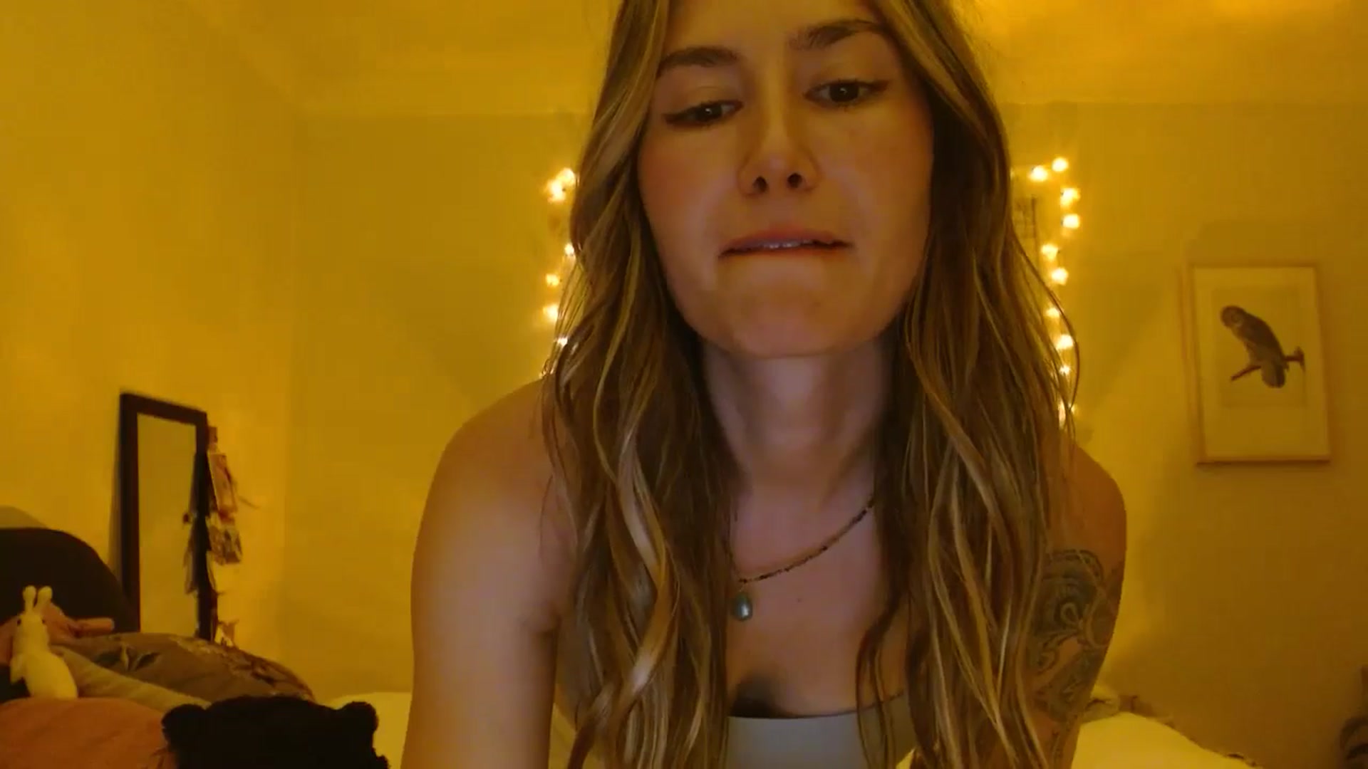 Gallery image thumbnail from honey28's myfreecams stream on, 07/12/2024, 04:59 image 8 of 20