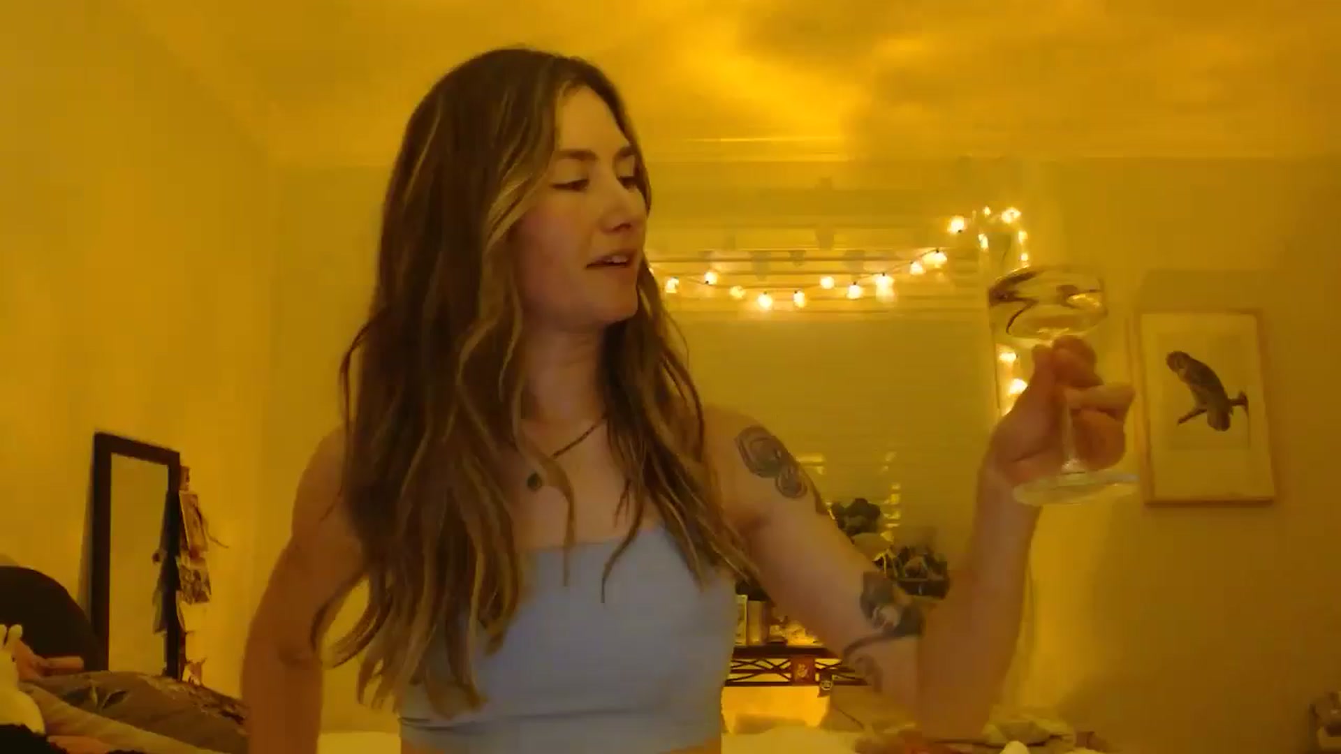 Gallery image thumbnail from honey28's myfreecams stream on, 07/12/2024, 04:59 image 2 of 20