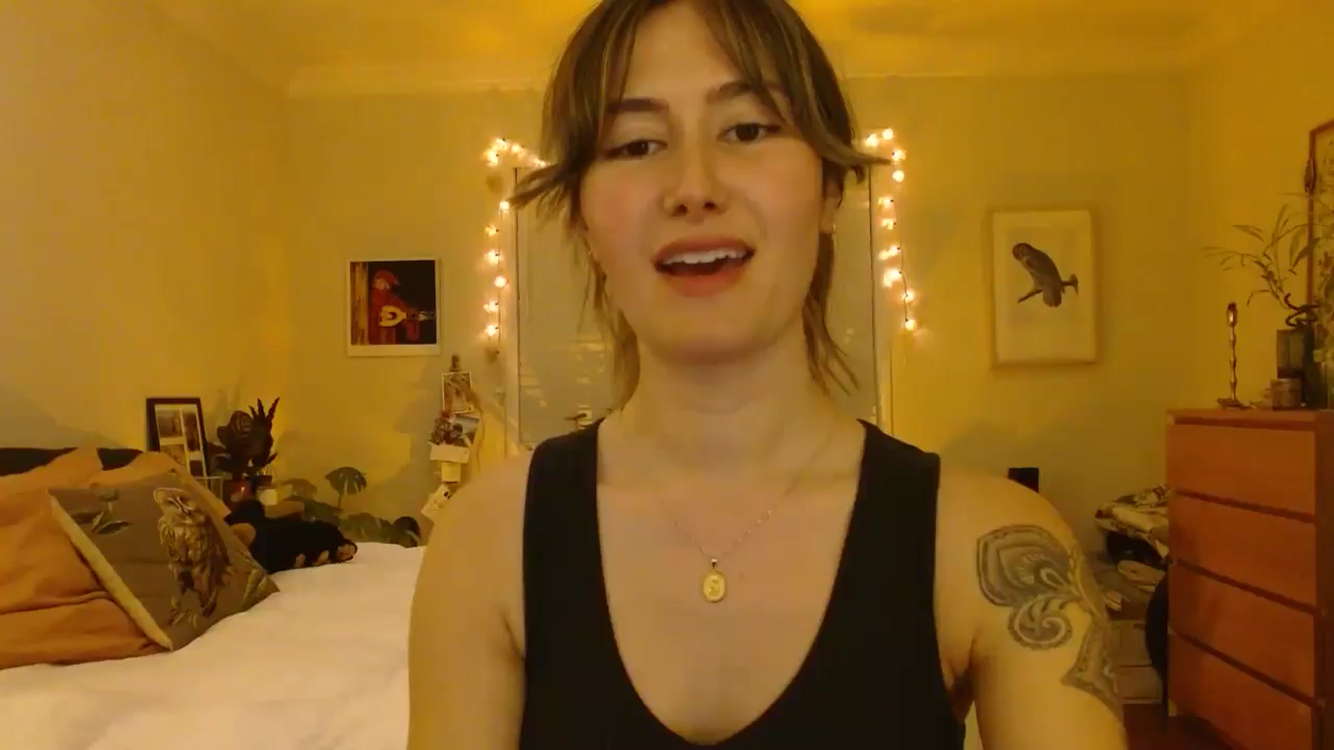 Gallery image thumbnail from honey28's myfreecams stream on, 02/25/2025, 05:43 image 1 of 20