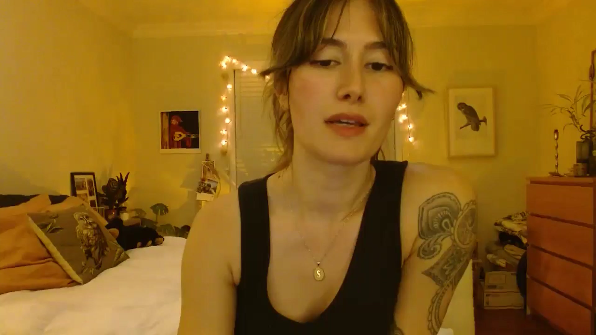 Gallery image thumbnail from honey28's myfreecams stream on, 02/25/2025, 05:43 image 9 of 20