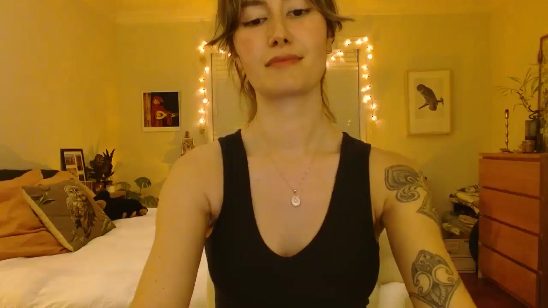 Gallery image thumbnail from honey28's myfreecams stream on, 02/25/2025, 05:43 image 19 of 20