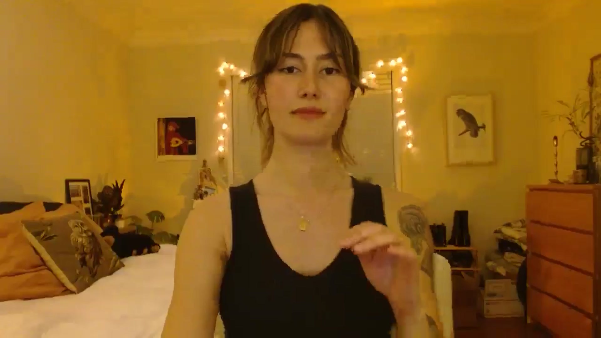 Gallery image thumbnail from honey28's myfreecams stream on, 02/25/2025, 05:43 image 5 of 20