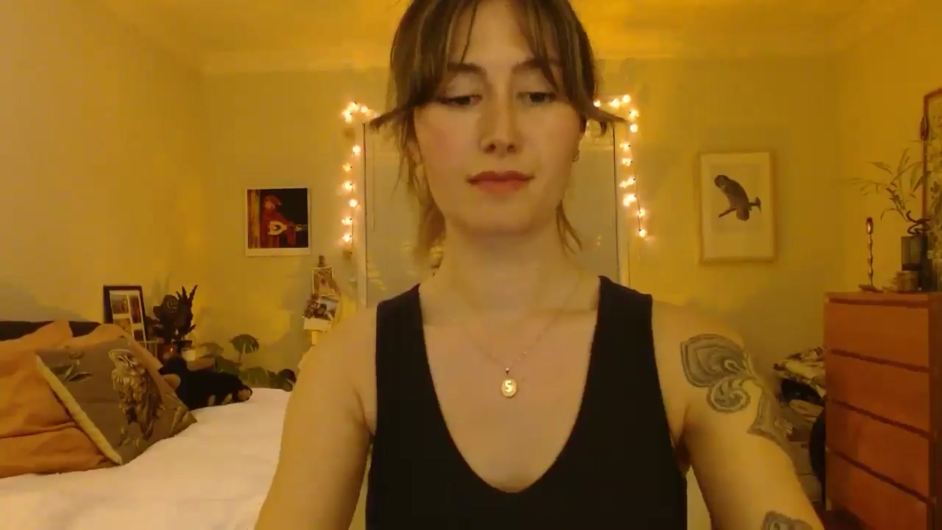 Gallery image thumbnail from honey28's myfreecams stream on, 02/25/2025, 05:43 image 4 of 20