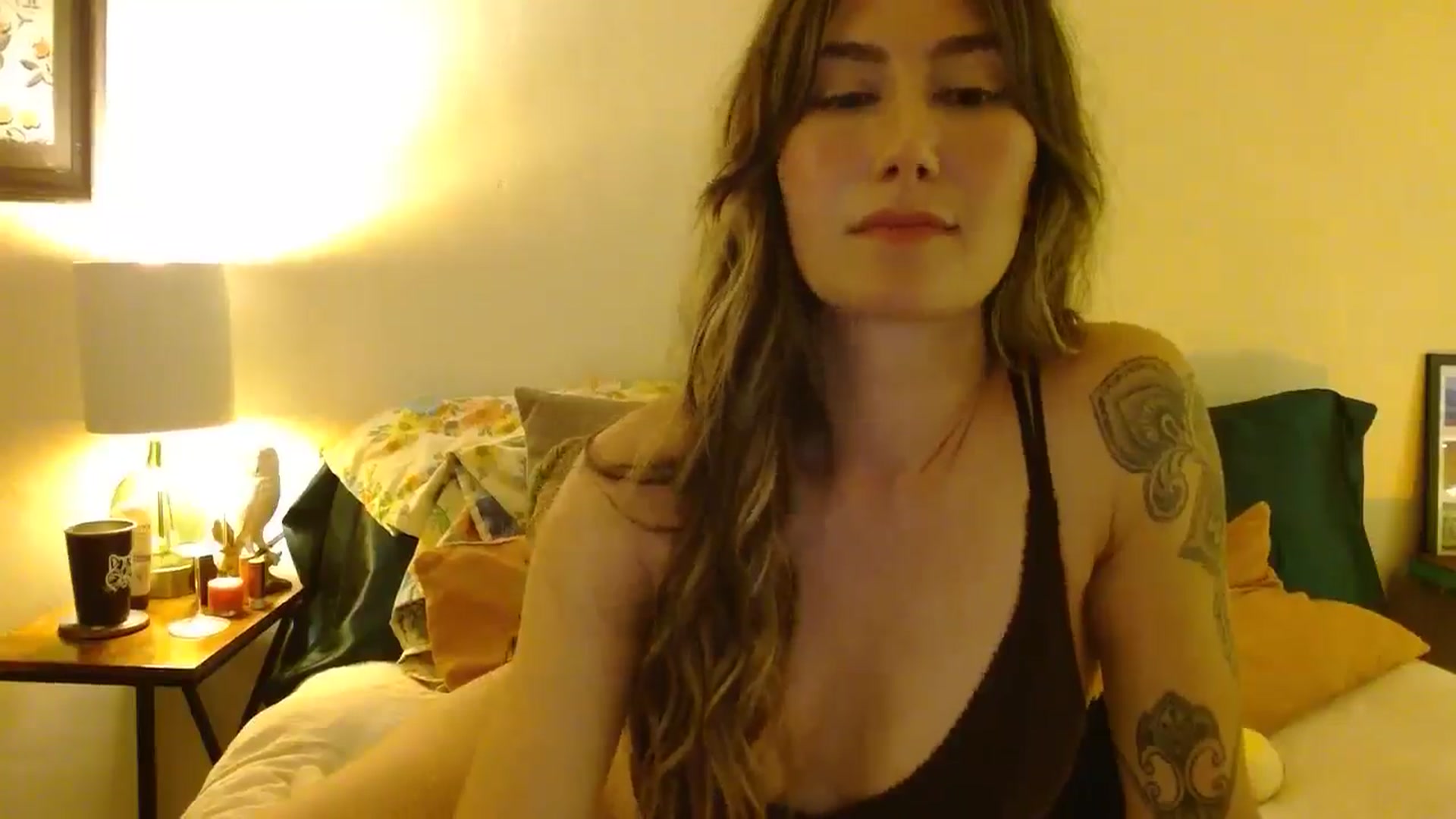 Gallery image thumbnail from honey28's myfreecams stream on, 04/28/2025, 02:58 image 6 of 20