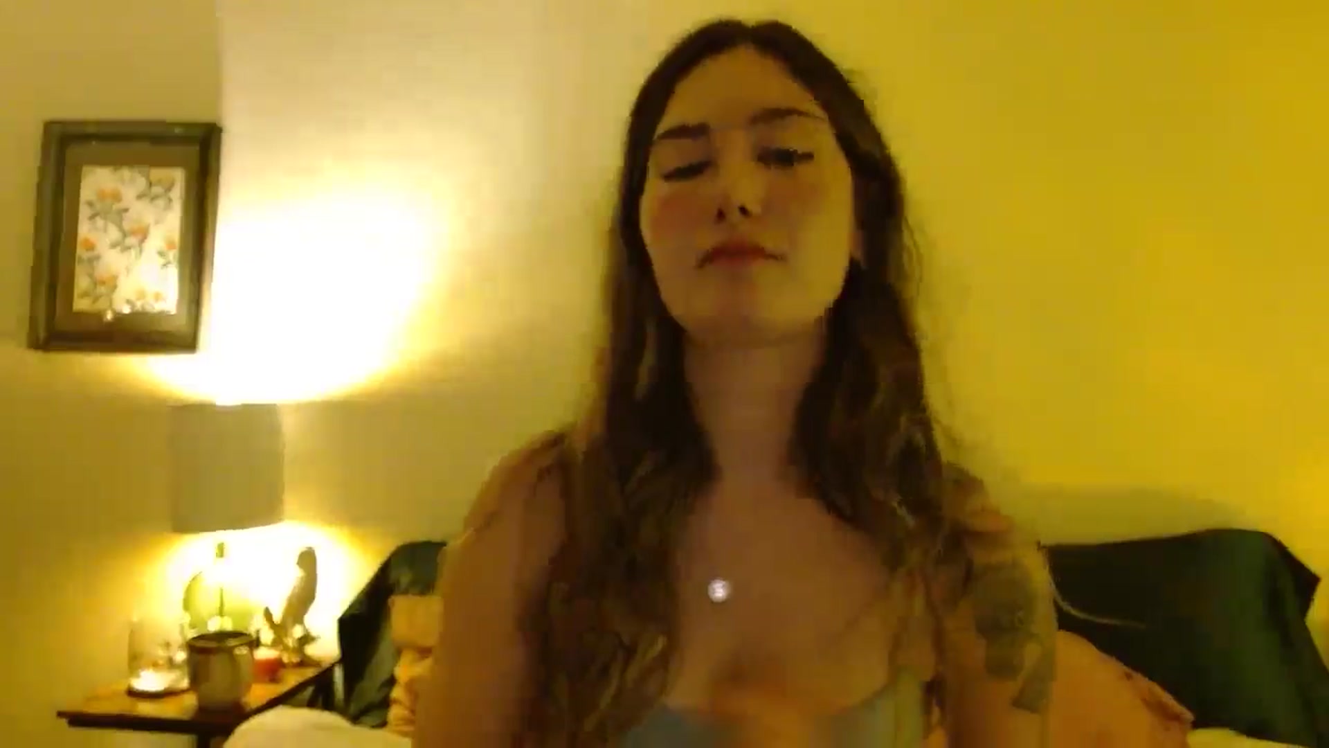 Gallery image thumbnail from honey28's myfreecams stream on, 05/18/2025, 05:24 image 3 of 20