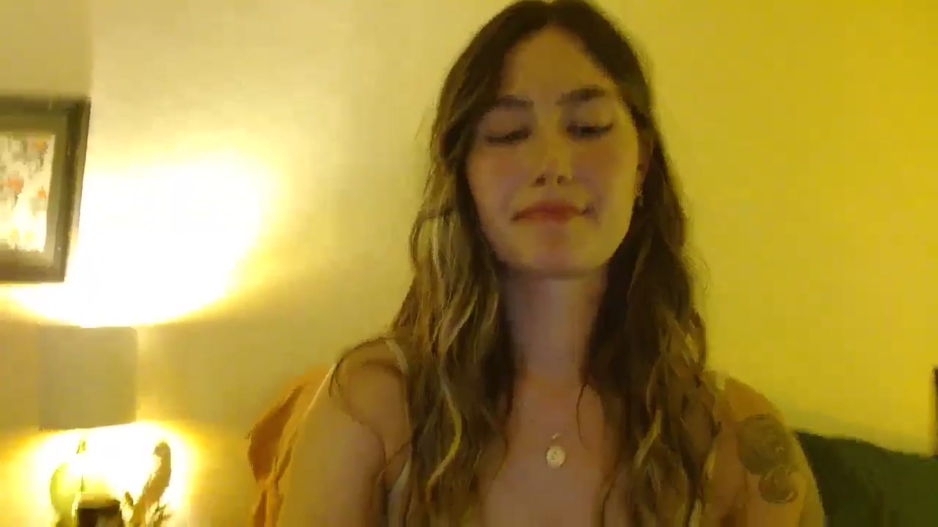 Gallery image thumbnail from honey28's myfreecams stream on, 05/29/2025, 04:13 image 20 of 20