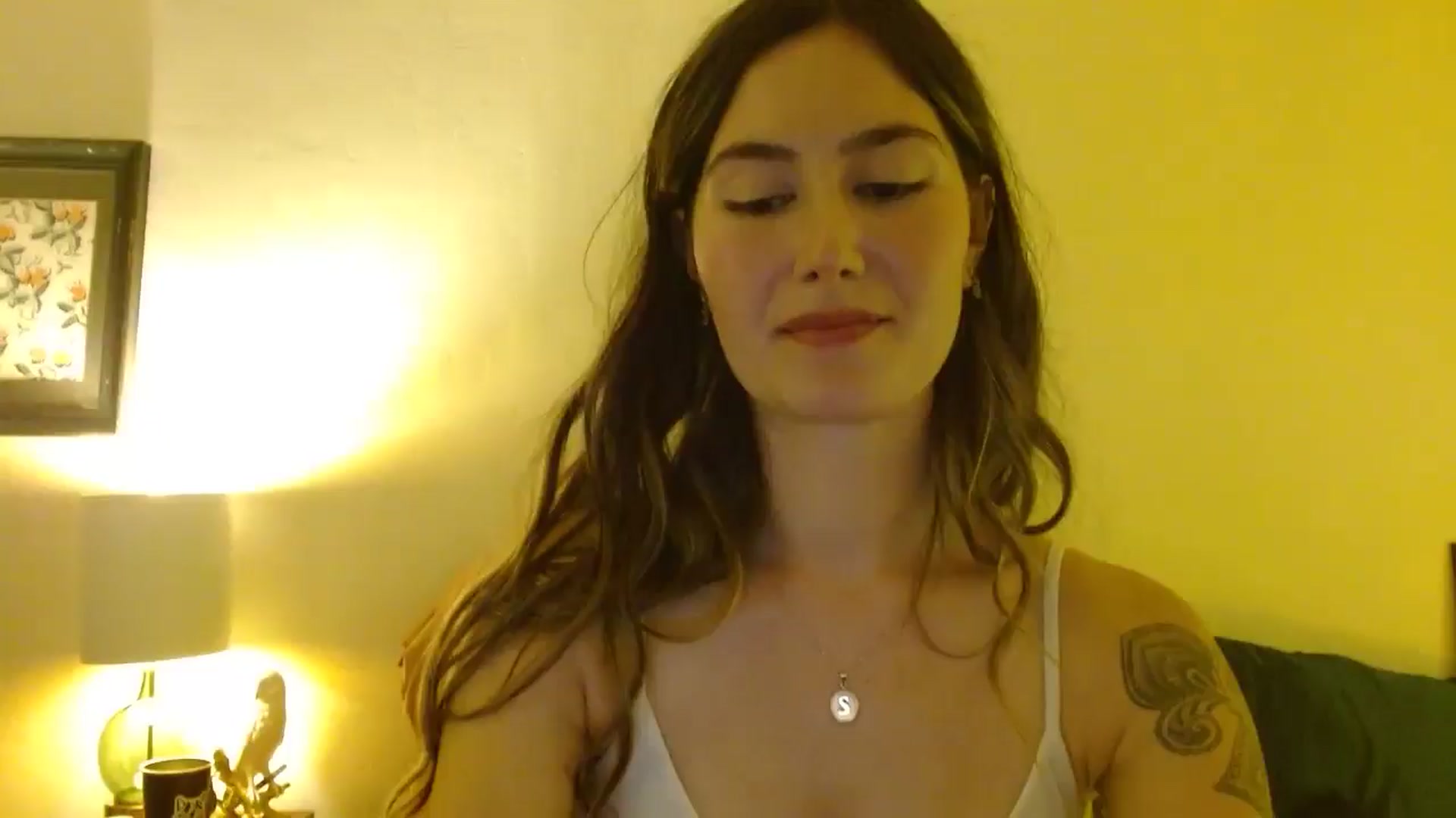 Gallery image thumbnail from honey28's myfreecams stream on, 05/29/2025, 04:13 image 5 of 20