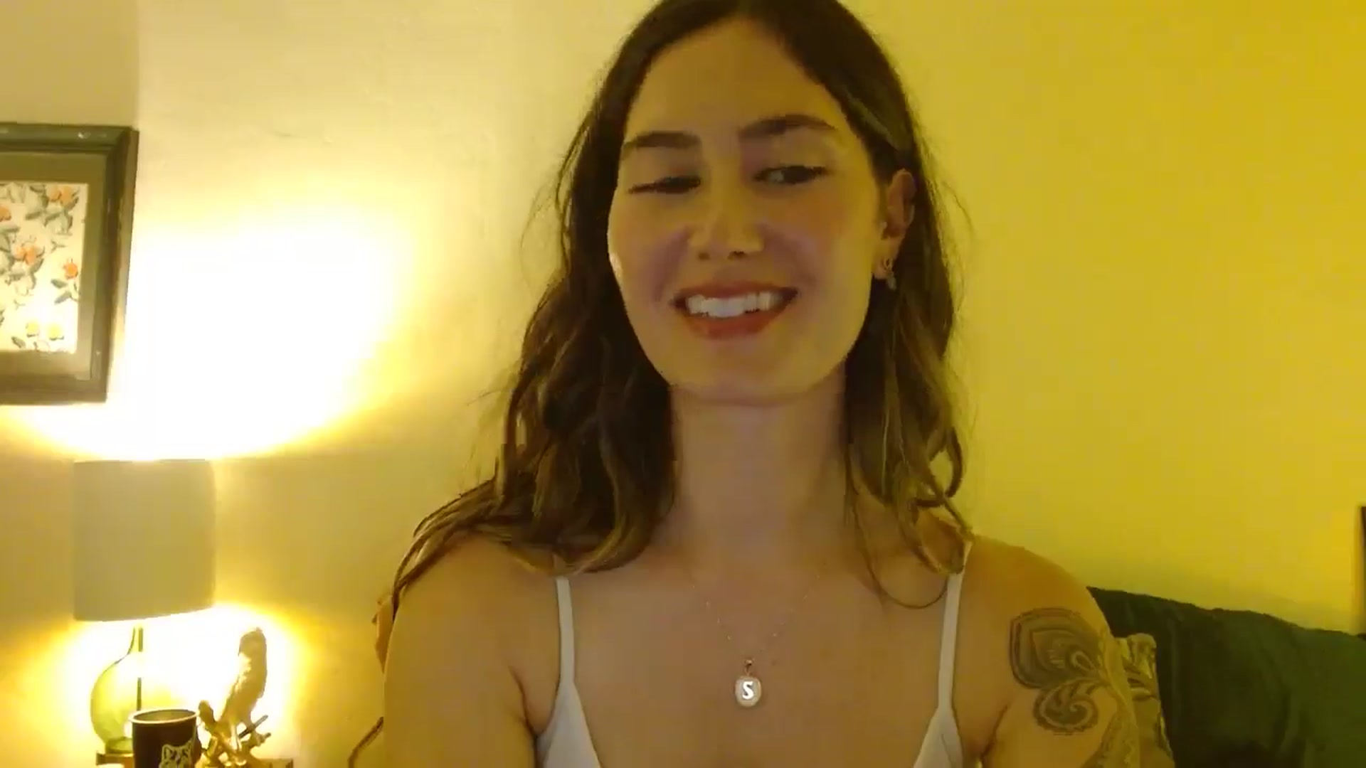 Gallery image thumbnail from honey28's myfreecams stream on, 05/29/2025, 04:13 image 2 of 20