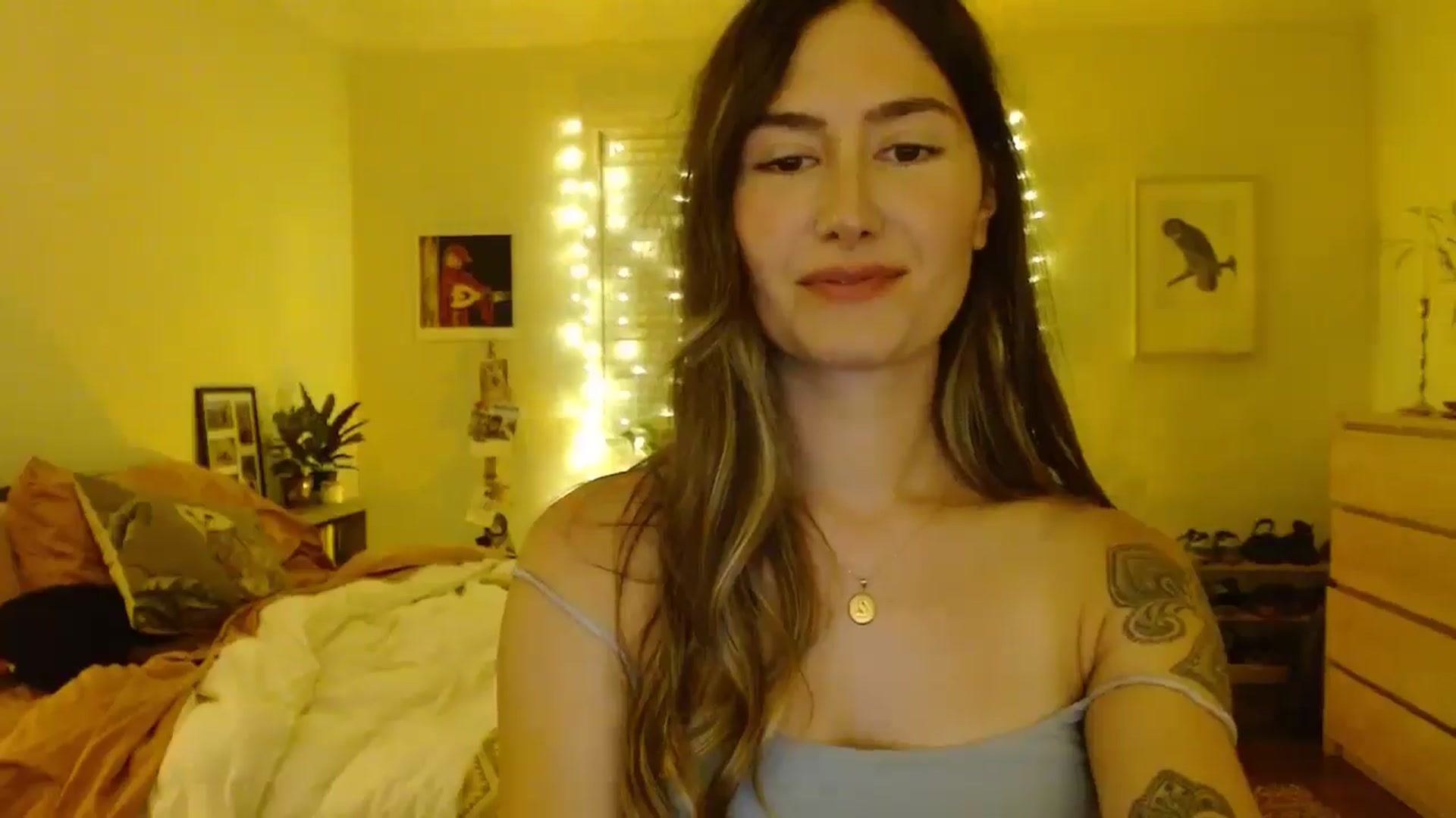 Gallery image thumbnail from honey28's myfreecams stream on, 08/12/2025, 03:42 image 15 of 20