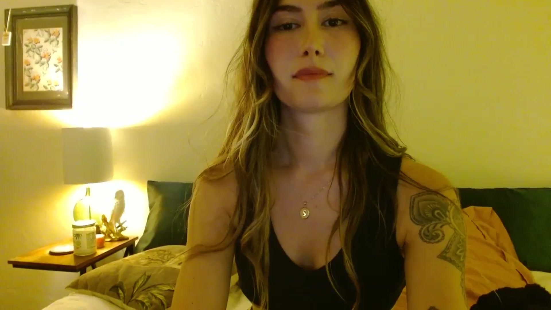Gallery image thumbnail from honey28's myfreecams stream on, 08/15/2025, 03:33 image 19 of 20