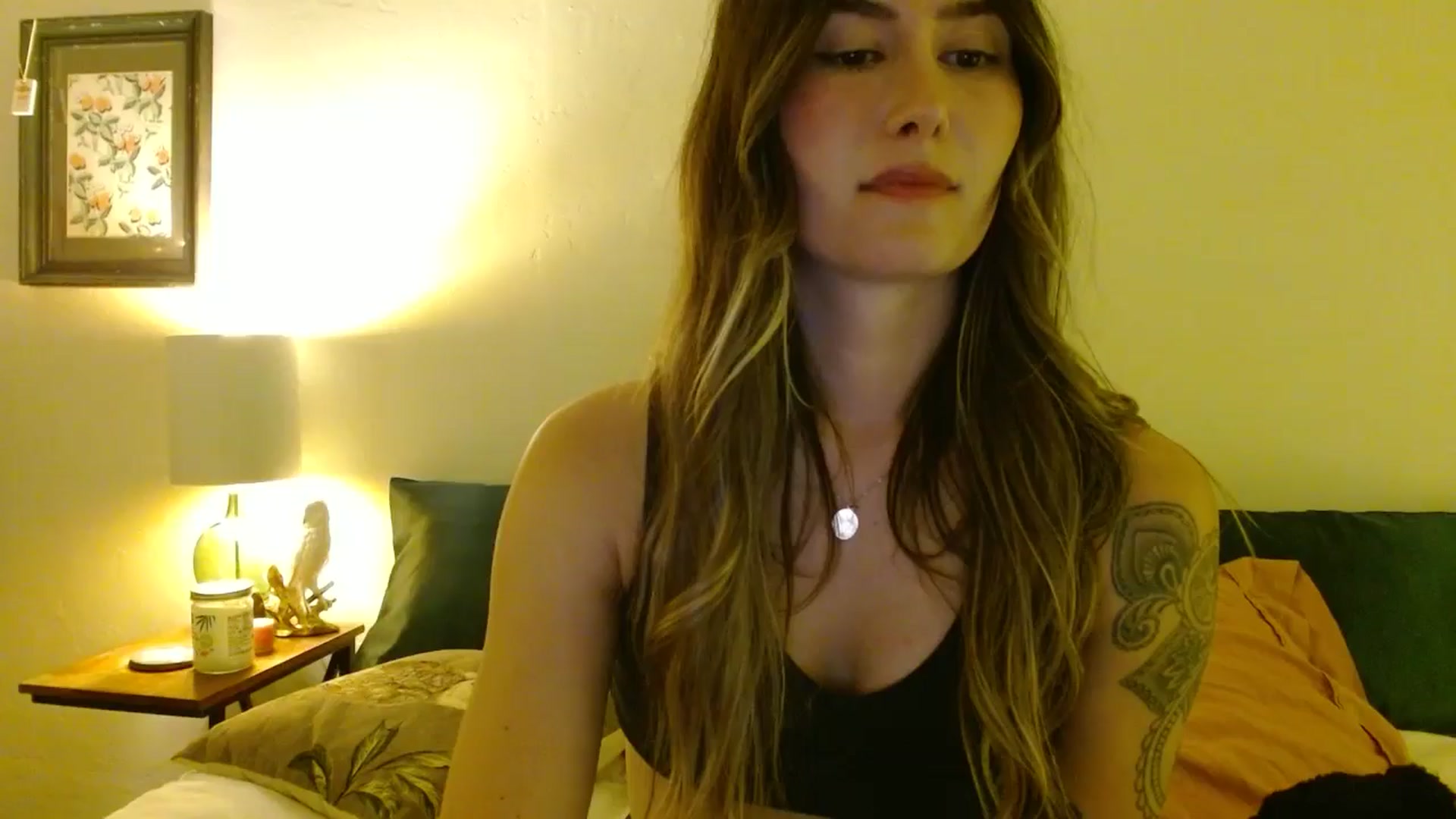 Gallery image thumbnail from honey28's myfreecams stream on, 08/15/2025, 03:47 image 1 of 20