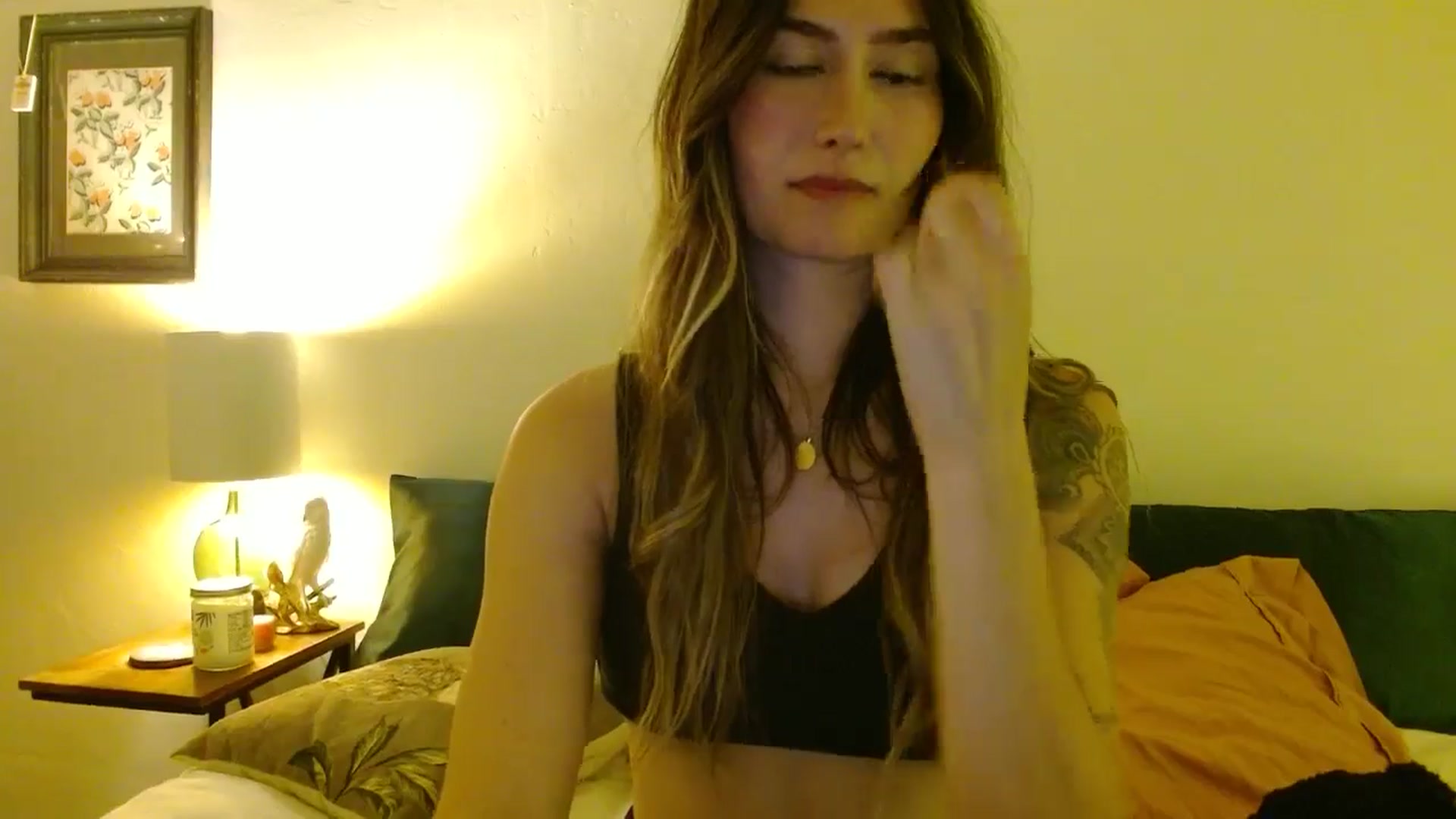 Gallery image thumbnail from honey28's myfreecams stream on, 08/15/2025, 03:47 image 3 of 20