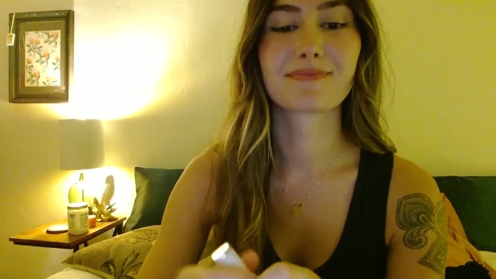 Gallery image thumbnail from honey28's myfreecams stream on, 08/15/2025, 03:47 image 5 of 20