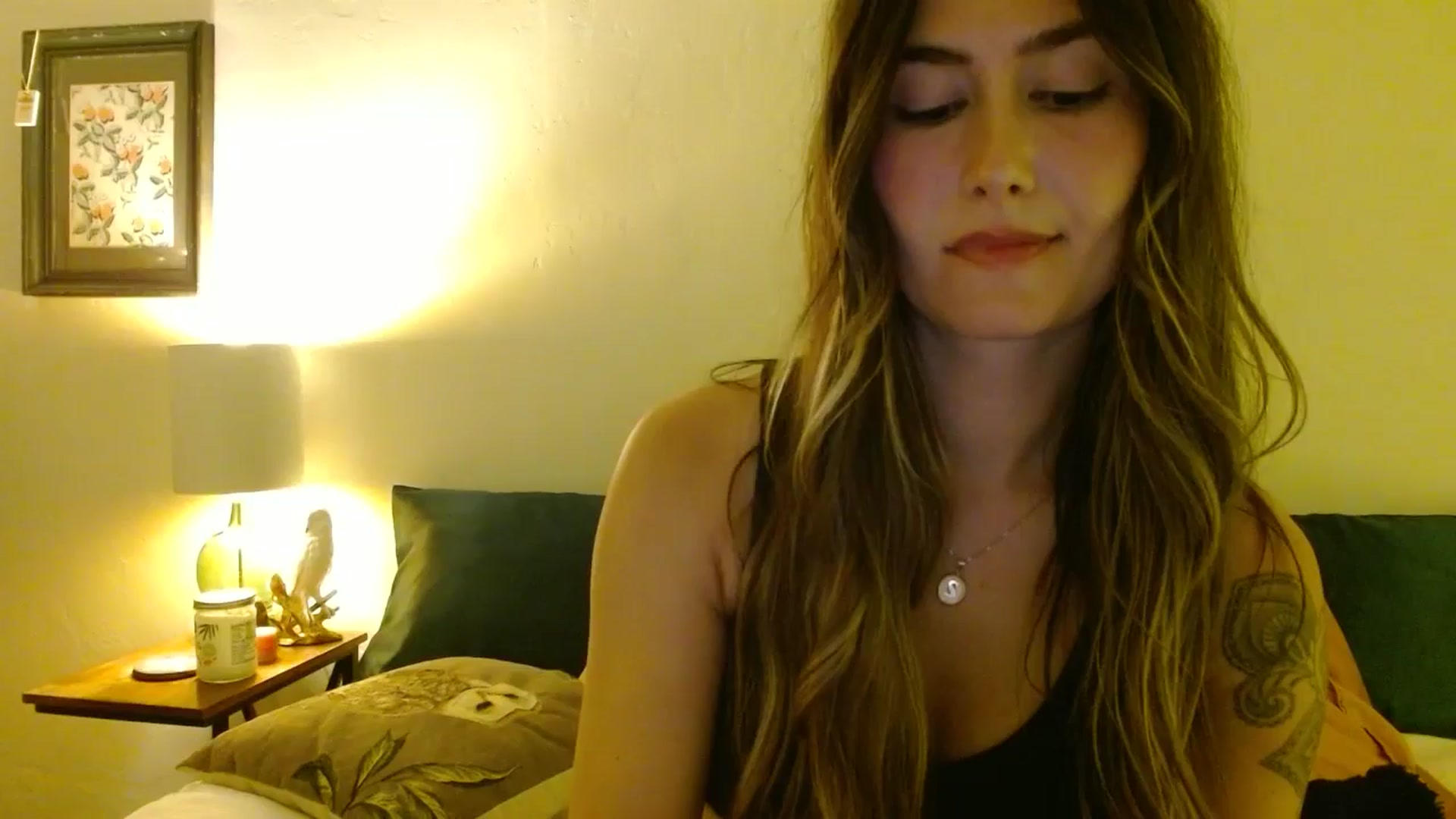 Gallery image thumbnail from honey28's myfreecams stream on, 08/15/2025, 03:47 image 12 of 20