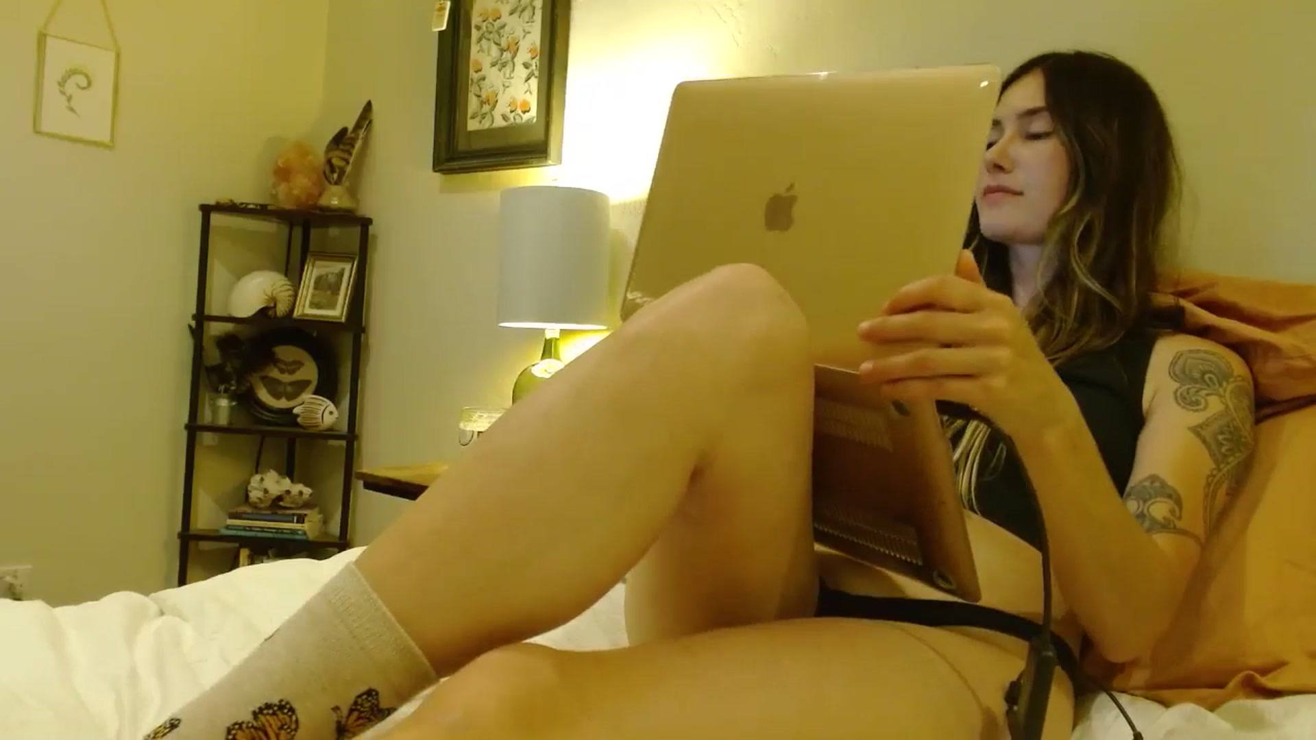 Gallery image thumbnail from honey28's myfreecams stream on, 08/28/2025, 05:43 image 2 of 20