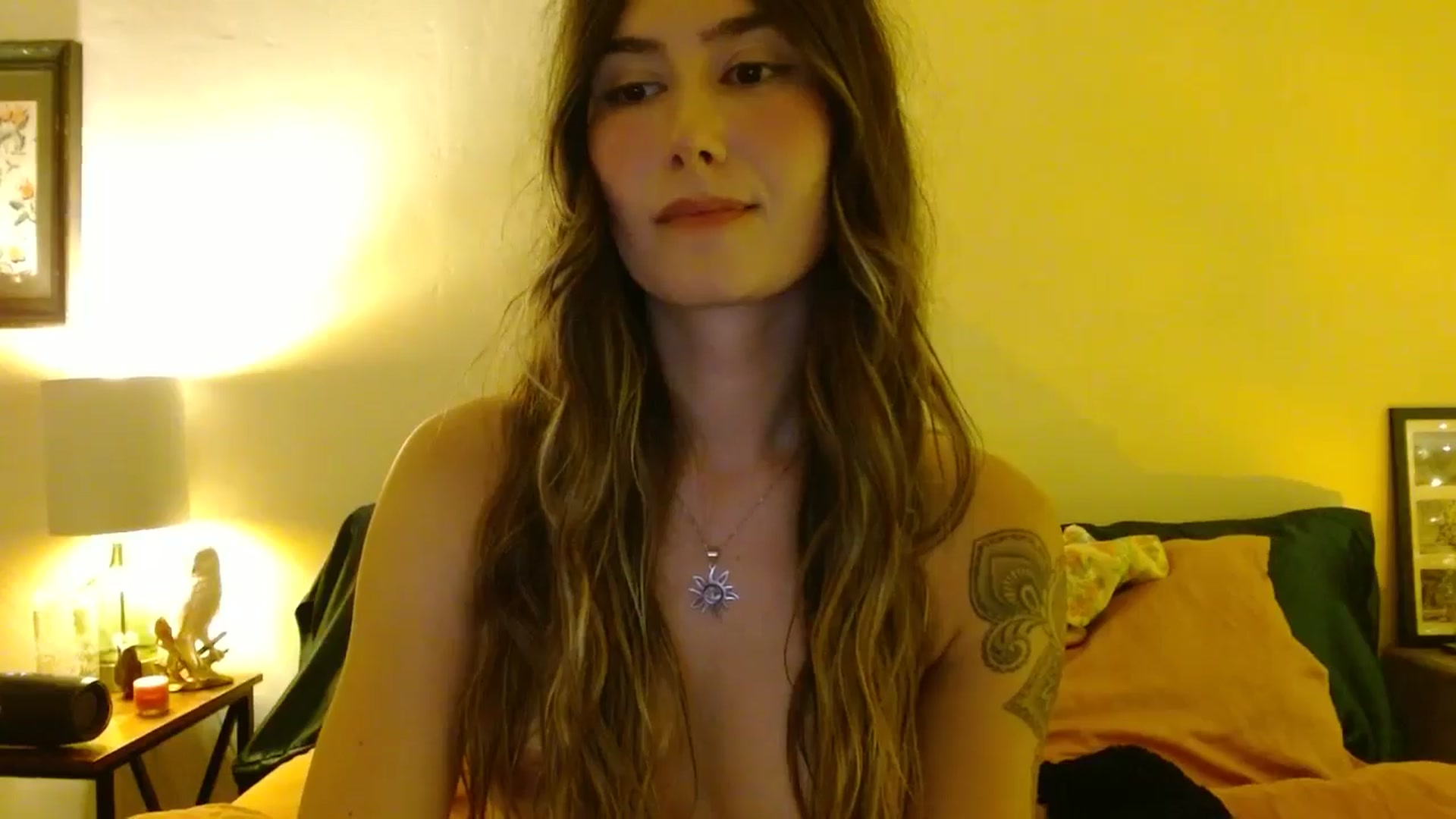 Gallery image thumbnail from honey28's myfreecams stream on, 09/04/2025, 04:26 image 17 of 20