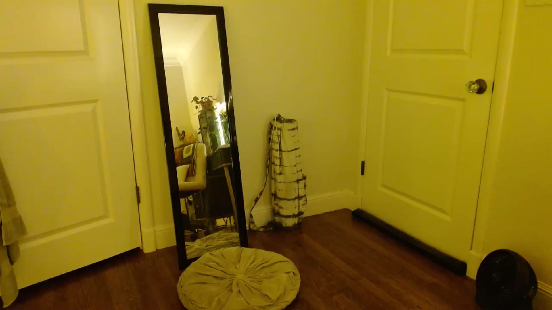 Gallery image thumbnail from honey28's myfreecams stream on, 09/04/2025, 04:26 image 12 of 20