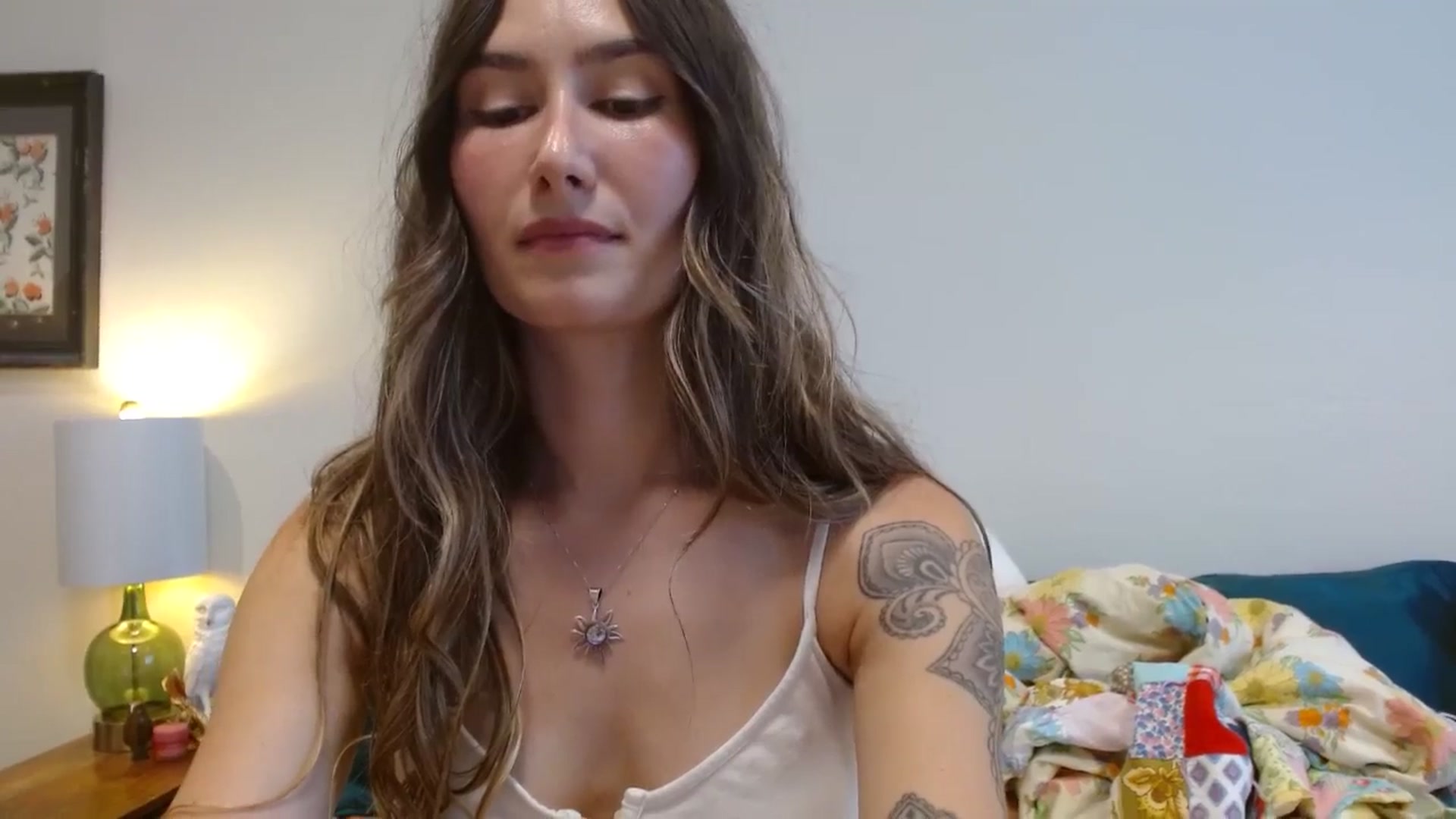 Gallery image thumbnail from honey28's myfreecams stream on, 09/04/2025, 20:38 image 9 of 20