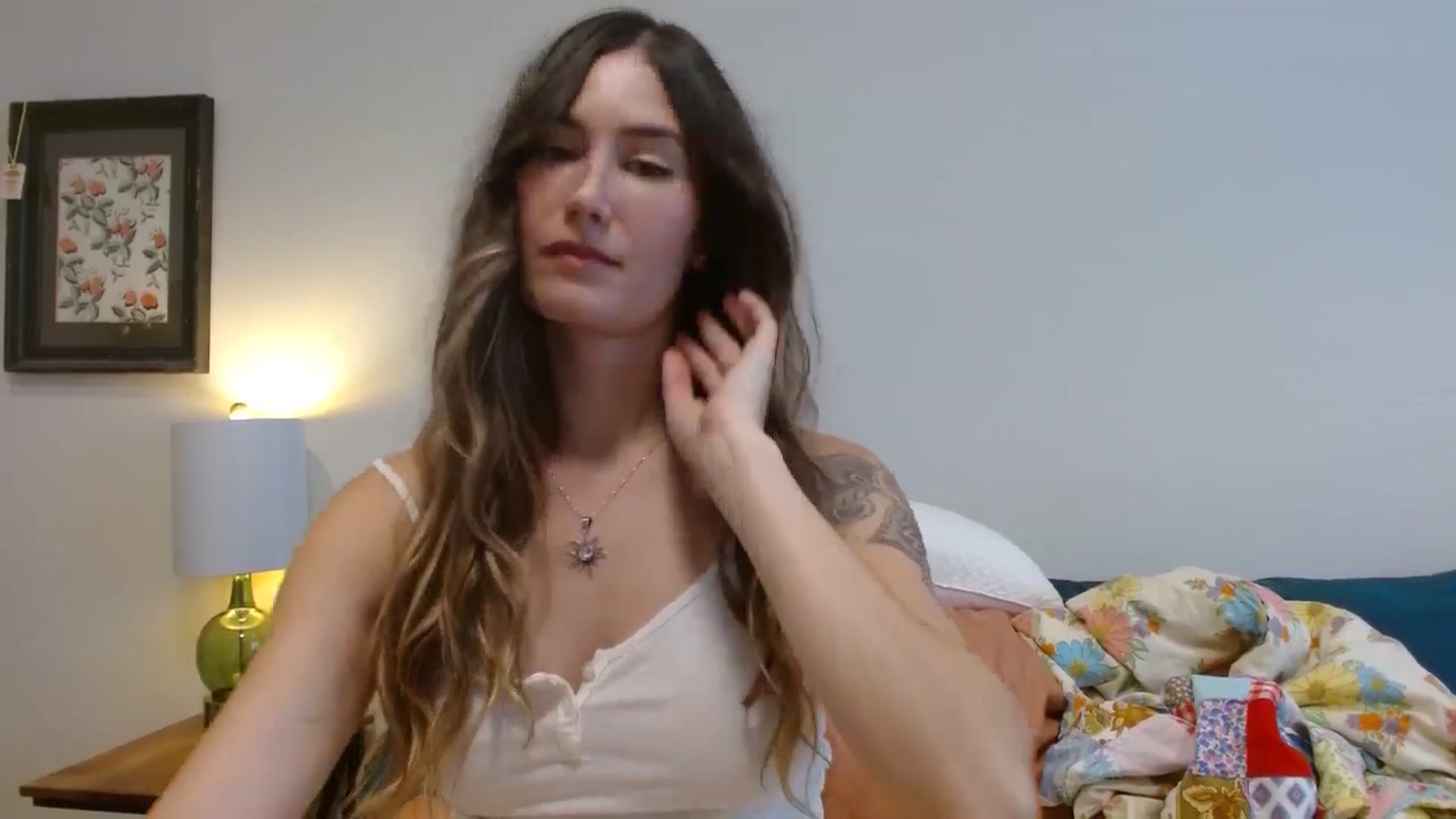 Gallery image thumbnail from honey28's myfreecams stream on, 09/04/2025, 20:38 image 18 of 20