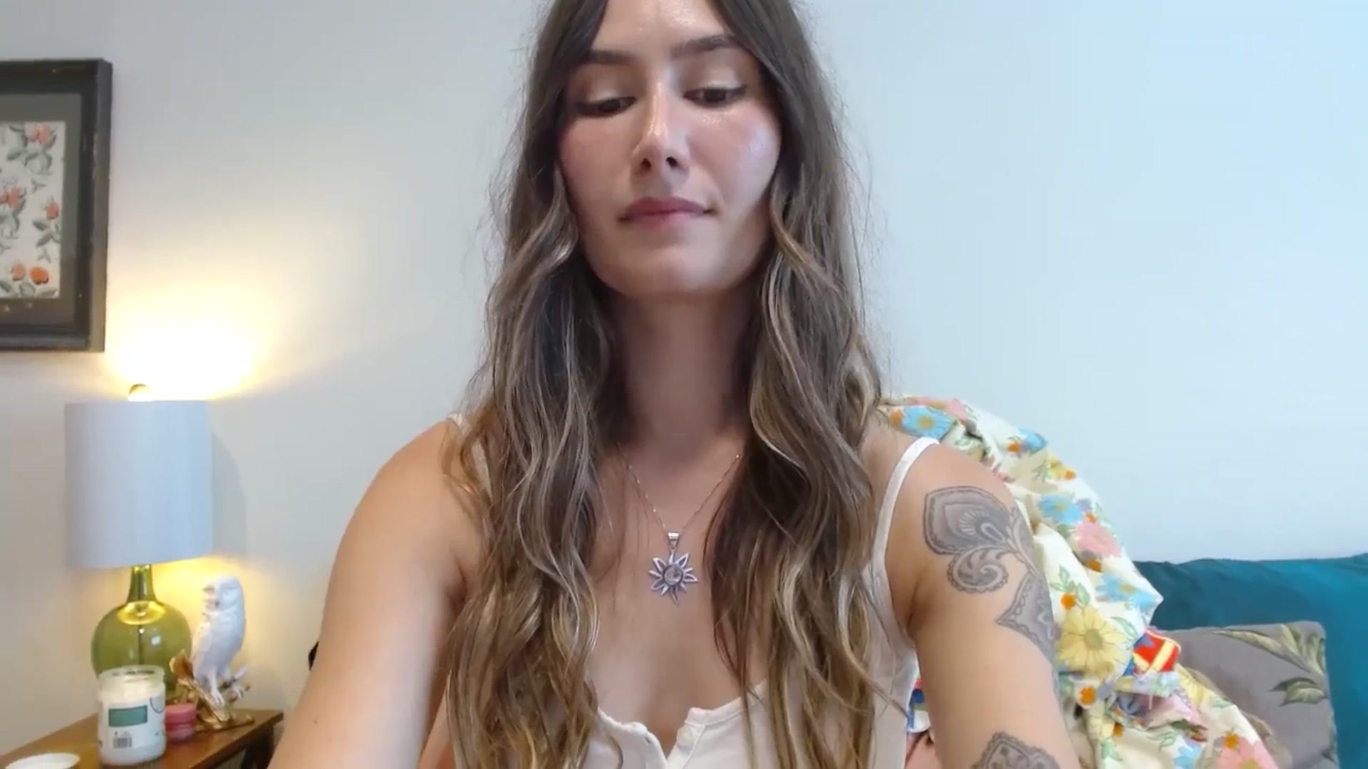 Gallery image thumbnail from honey28's myfreecams stream on, 09/04/2025, 22:08 image 10 of 20
