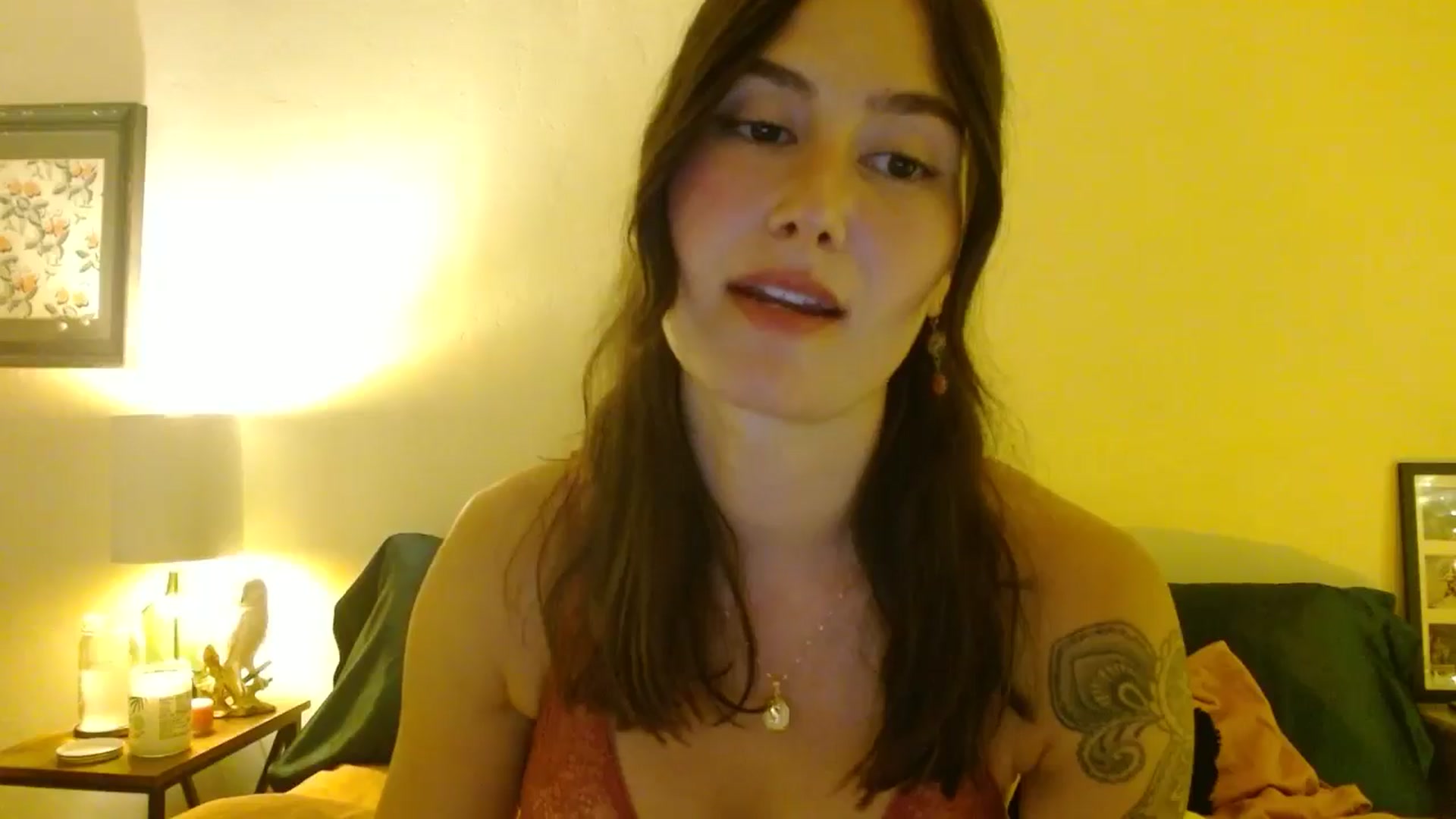 Gallery image thumbnail from honey28's myfreecams stream on, 09/26/2025, 04:54 image 7 of 20