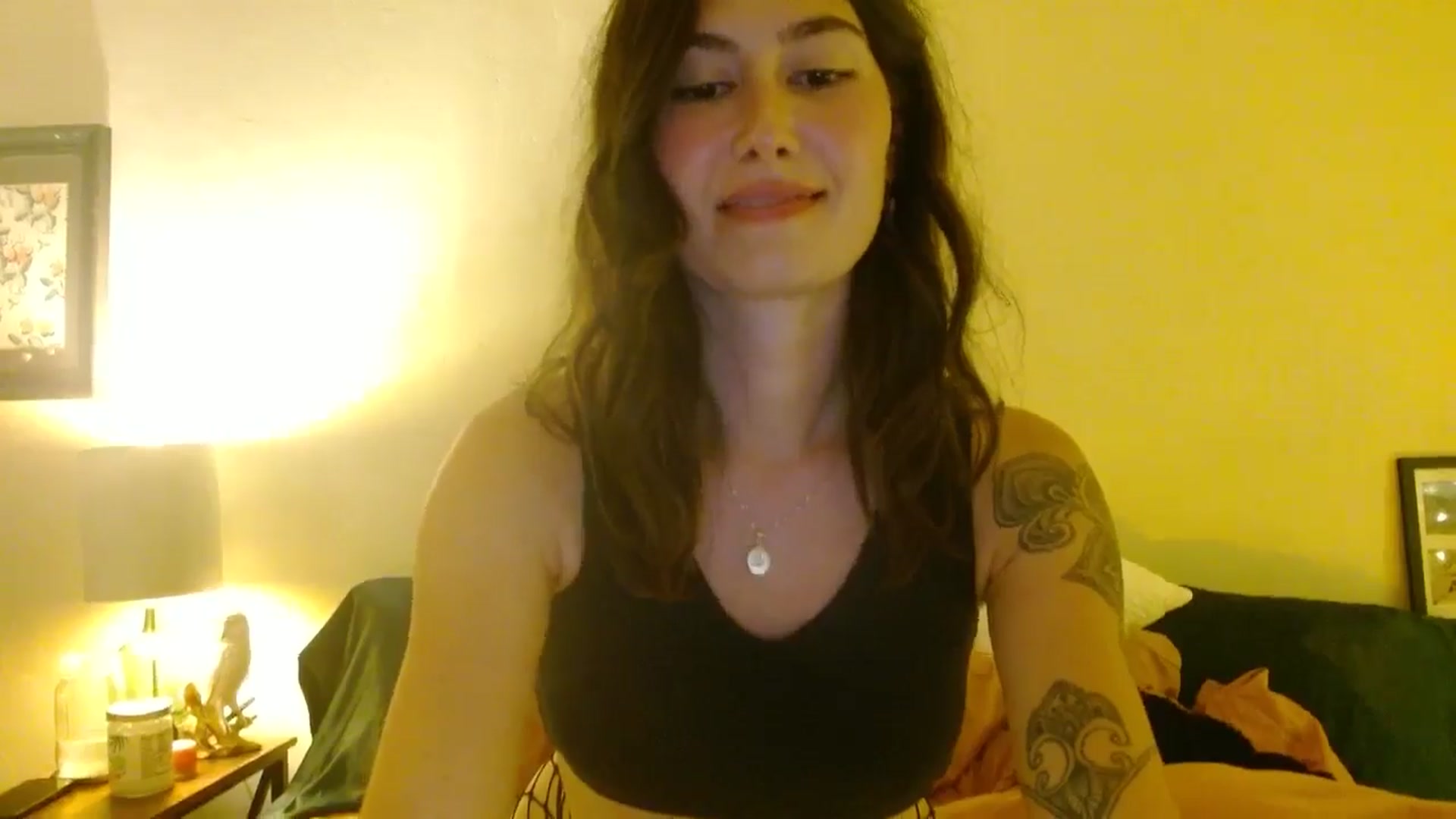 Gallery image thumbnail from honey28's myfreecams stream on, 10/02/2025, 04:05 image 8 of 20