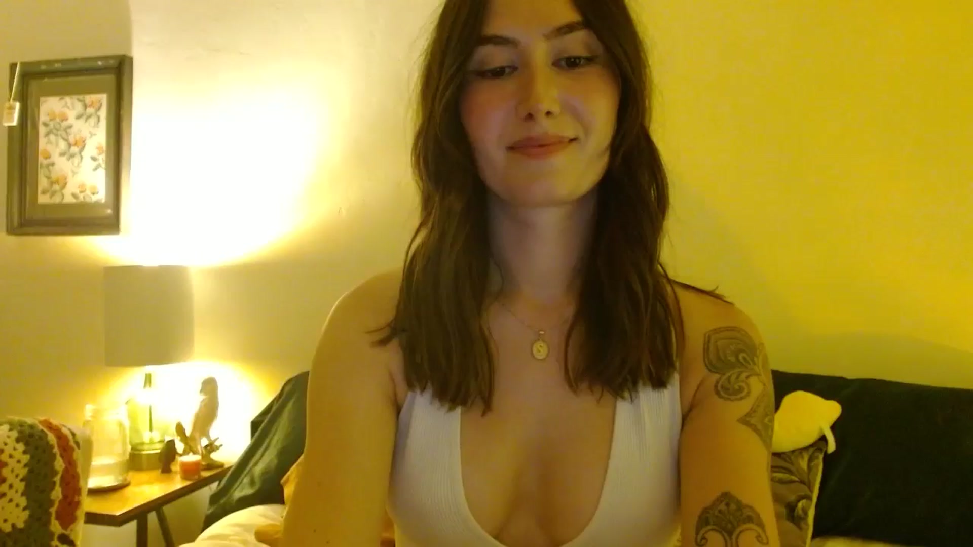 Gallery image thumbnail from honey28's myfreecams stream on, 10/09/2025, 05:54 image 5 of 20