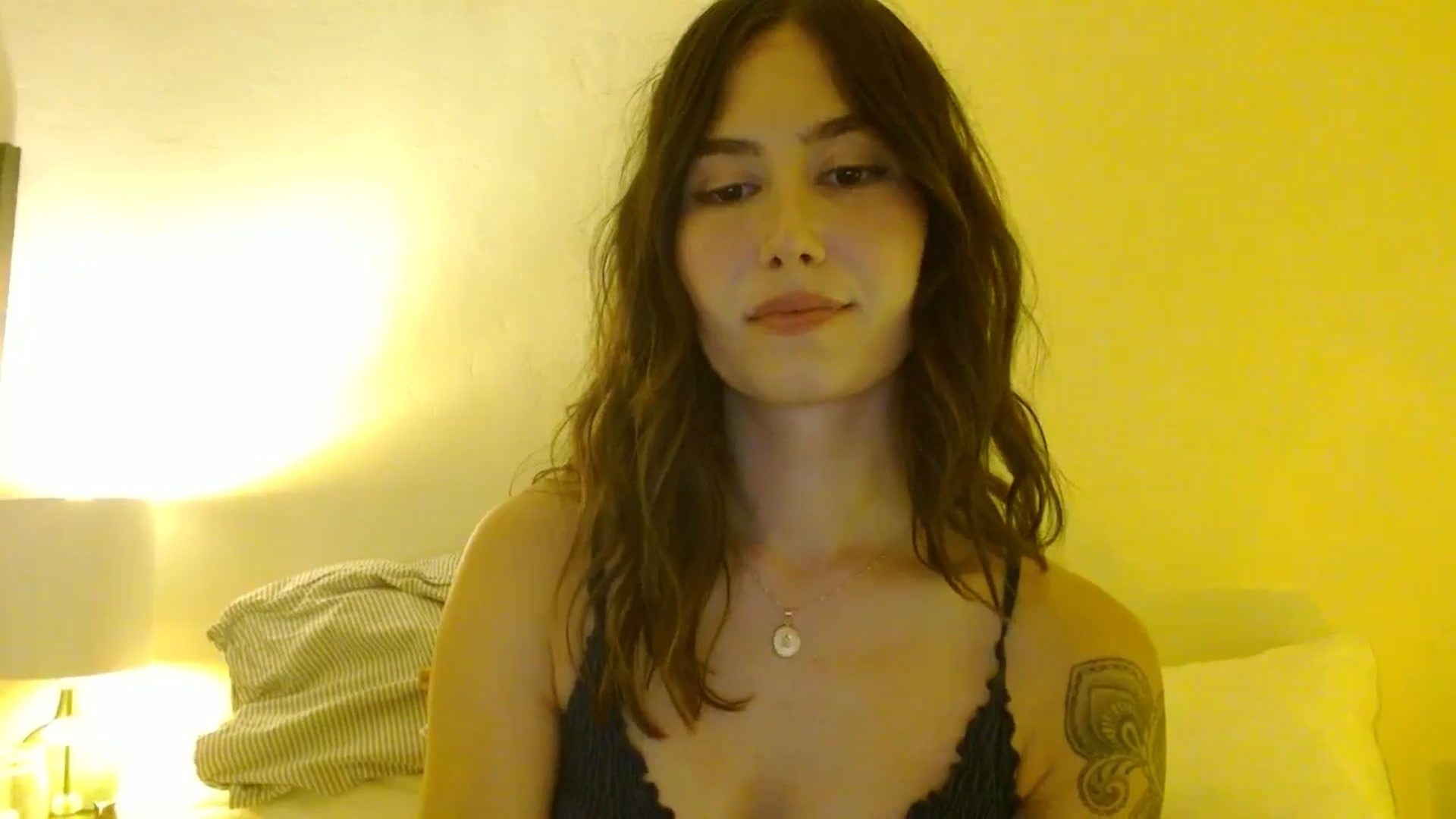 Gallery image thumbnail from honey28's myfreecams stream on, 10/14/2025, 04:35 image 10 of 20