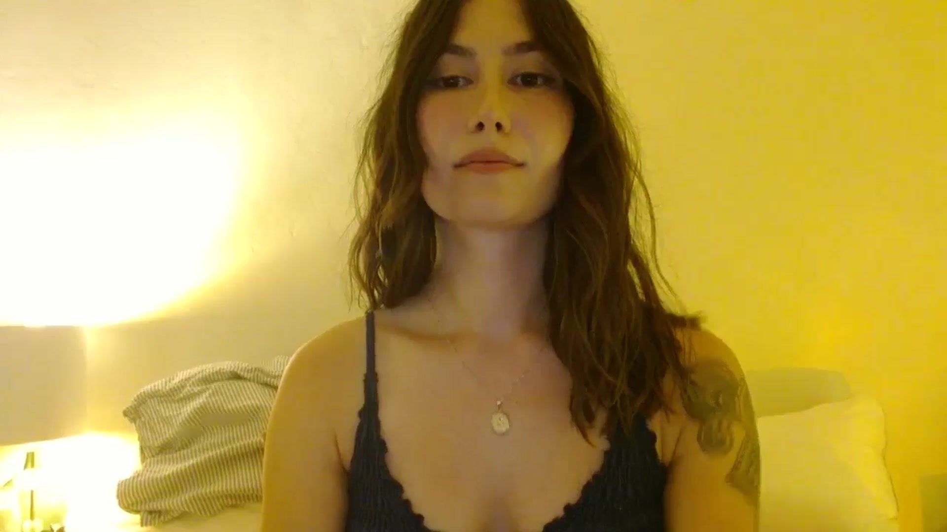 Gallery image thumbnail from honey28's myfreecams stream on, 10/14/2025, 04:35 image 16 of 20