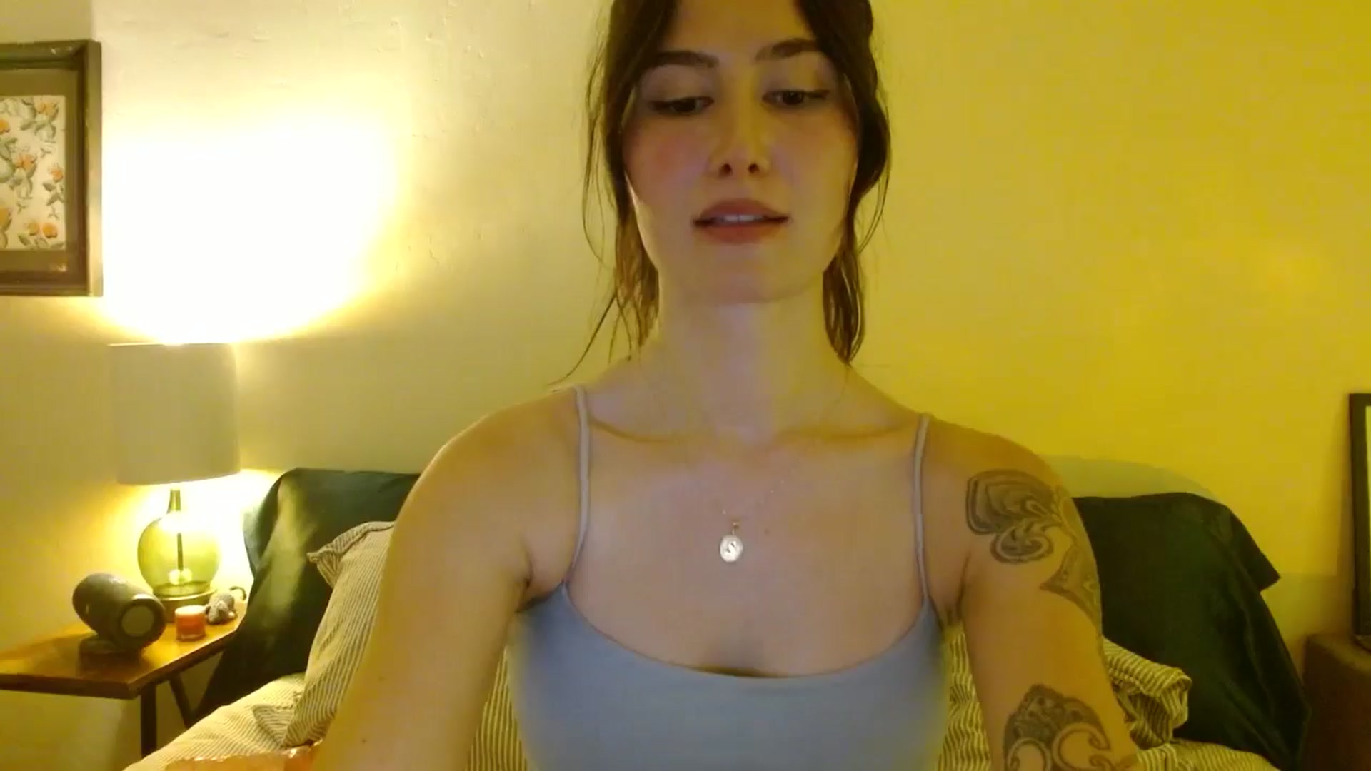 Gallery image thumbnail from honey28's myfreecams stream on, 11/01/2025, 04:15 image 5 of 20