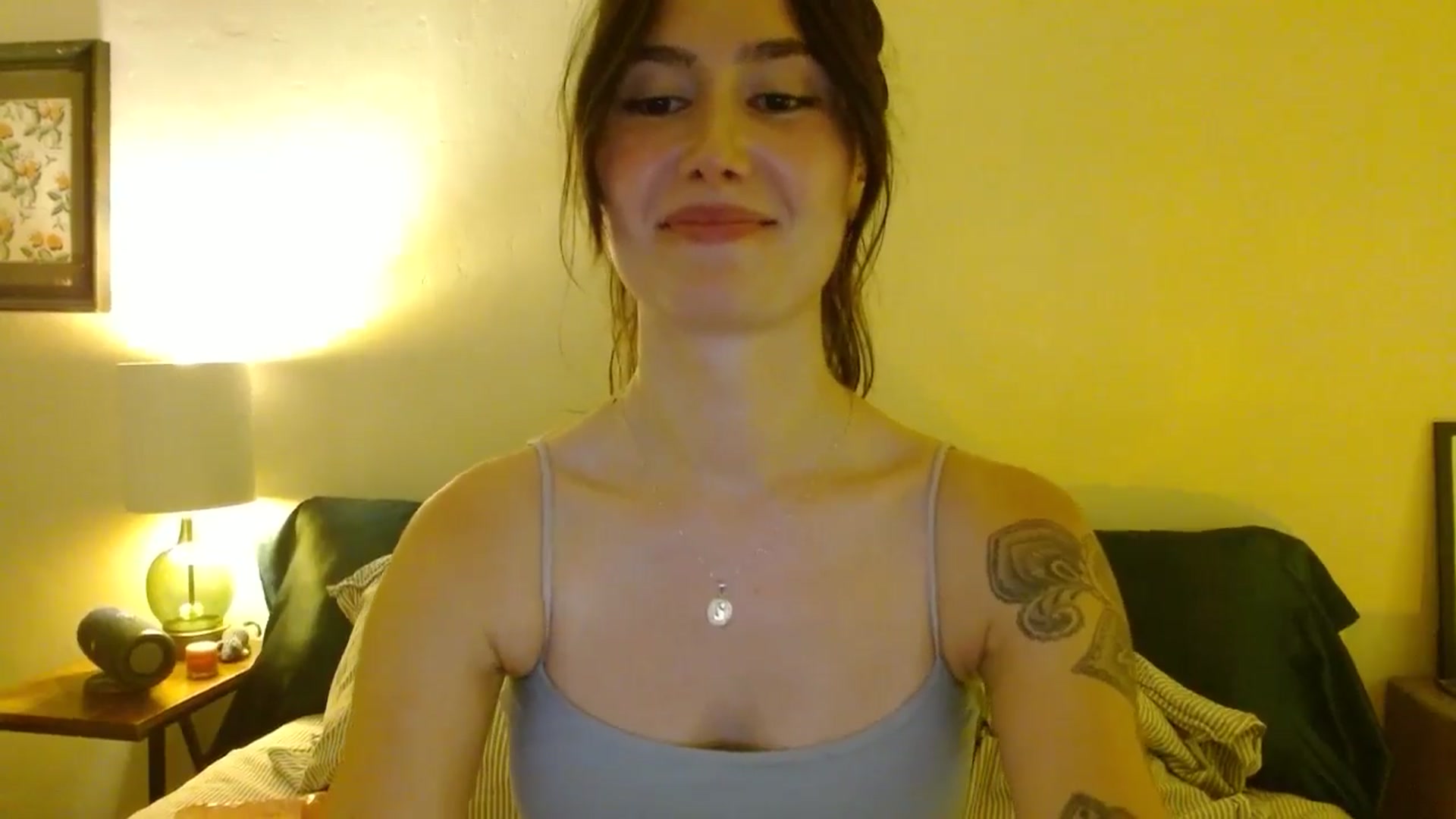 Gallery image thumbnail from honey28's myfreecams stream on, 11/01/2025, 04:15 image 9 of 20