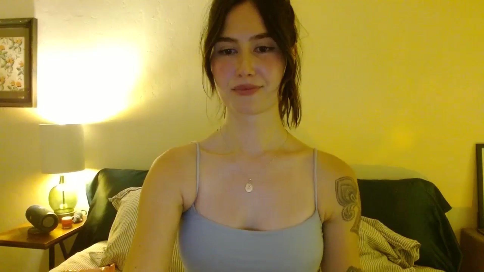 Gallery image thumbnail from honey28's myfreecams stream on, 11/01/2025, 04:15 image 6 of 20