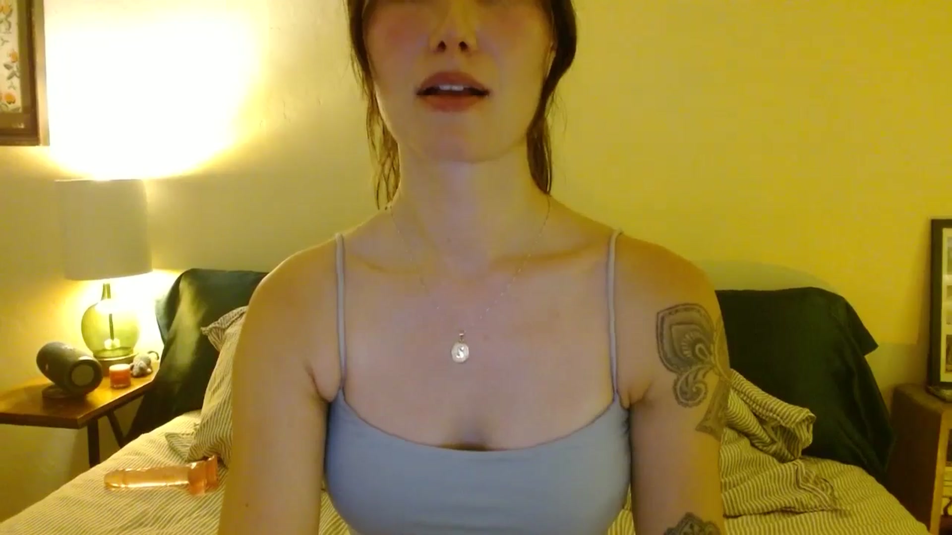 Gallery image thumbnail from honey28's myfreecams stream on, 11/01/2025, 04:15 image 11 of 20