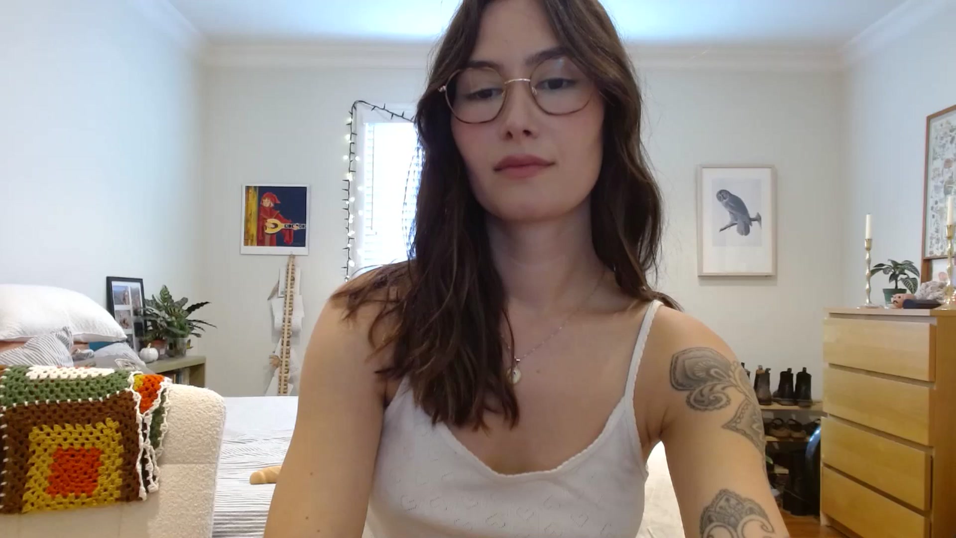 Gallery image thumbnail from honey28's myfreecams stream on, 11/16/2025, 20:53 image 15 of 20