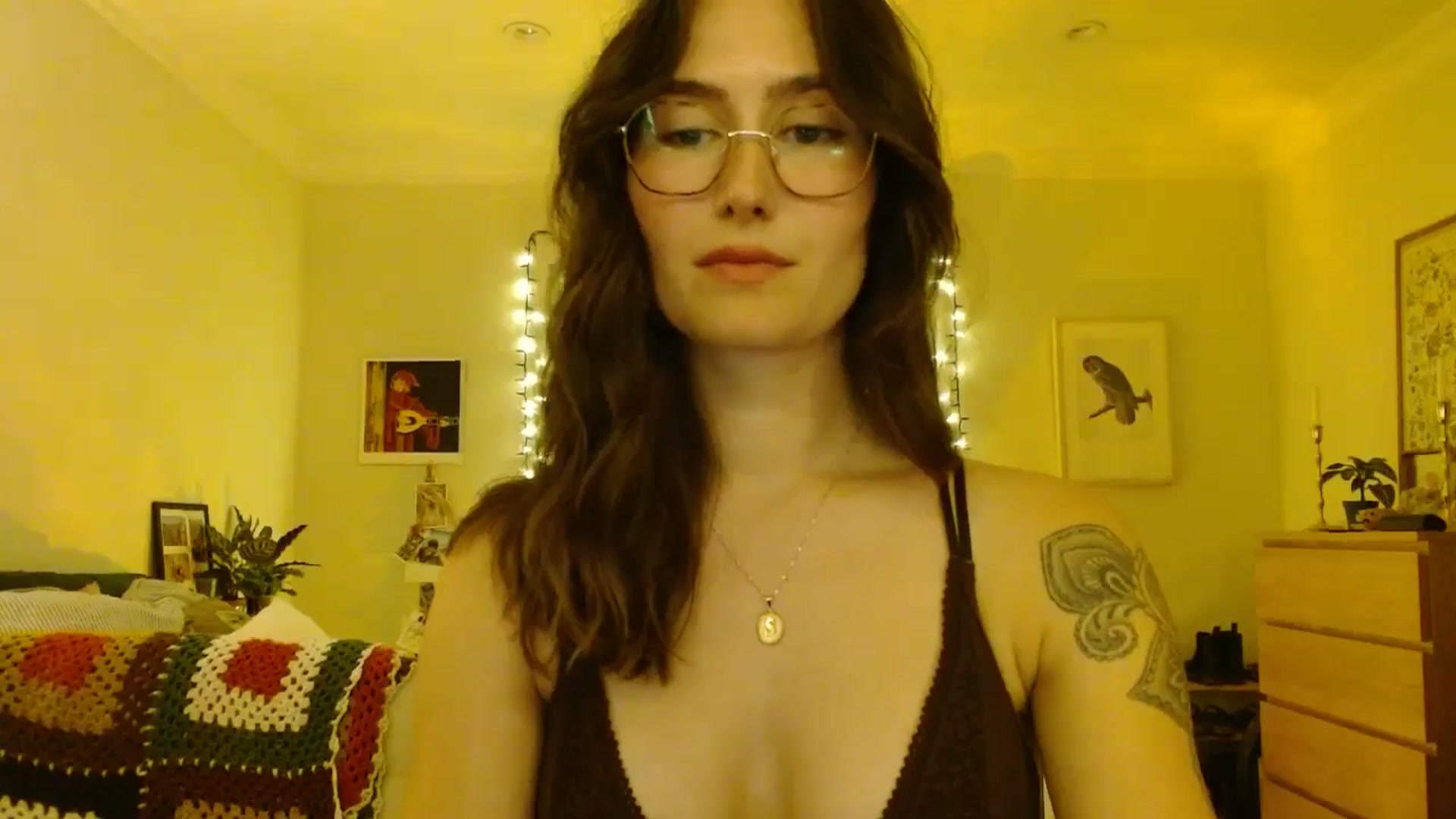 Gallery image thumbnail from honey28's myfreecams stream on, 11/21/2025, 04:13 image 8 of 20