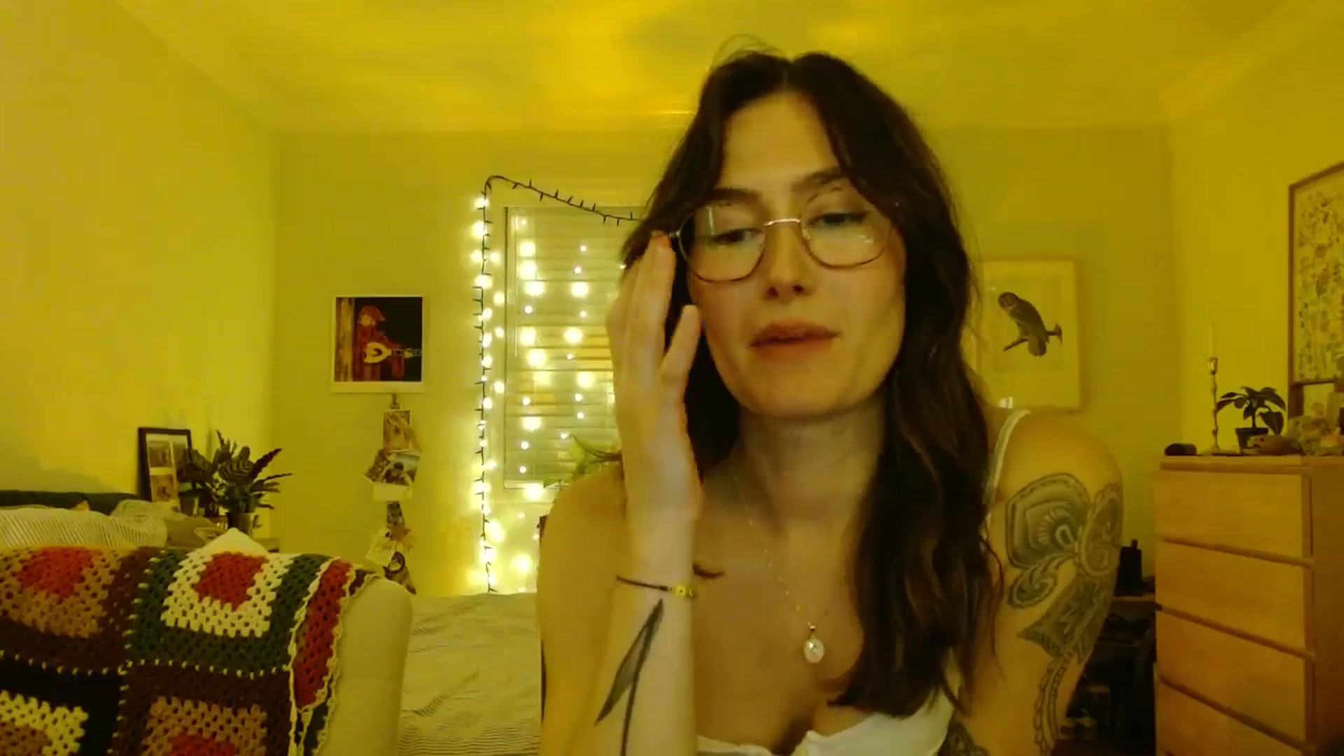 Gallery image thumbnail from honey28's myfreecams stream on, 11/21/2025, 05:29 image 17 of 20