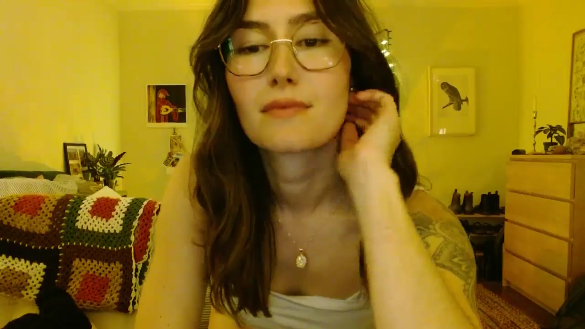 Gallery image thumbnail from honey28's myfreecams stream on, 11/21/2025, 05:29 image 11 of 20
