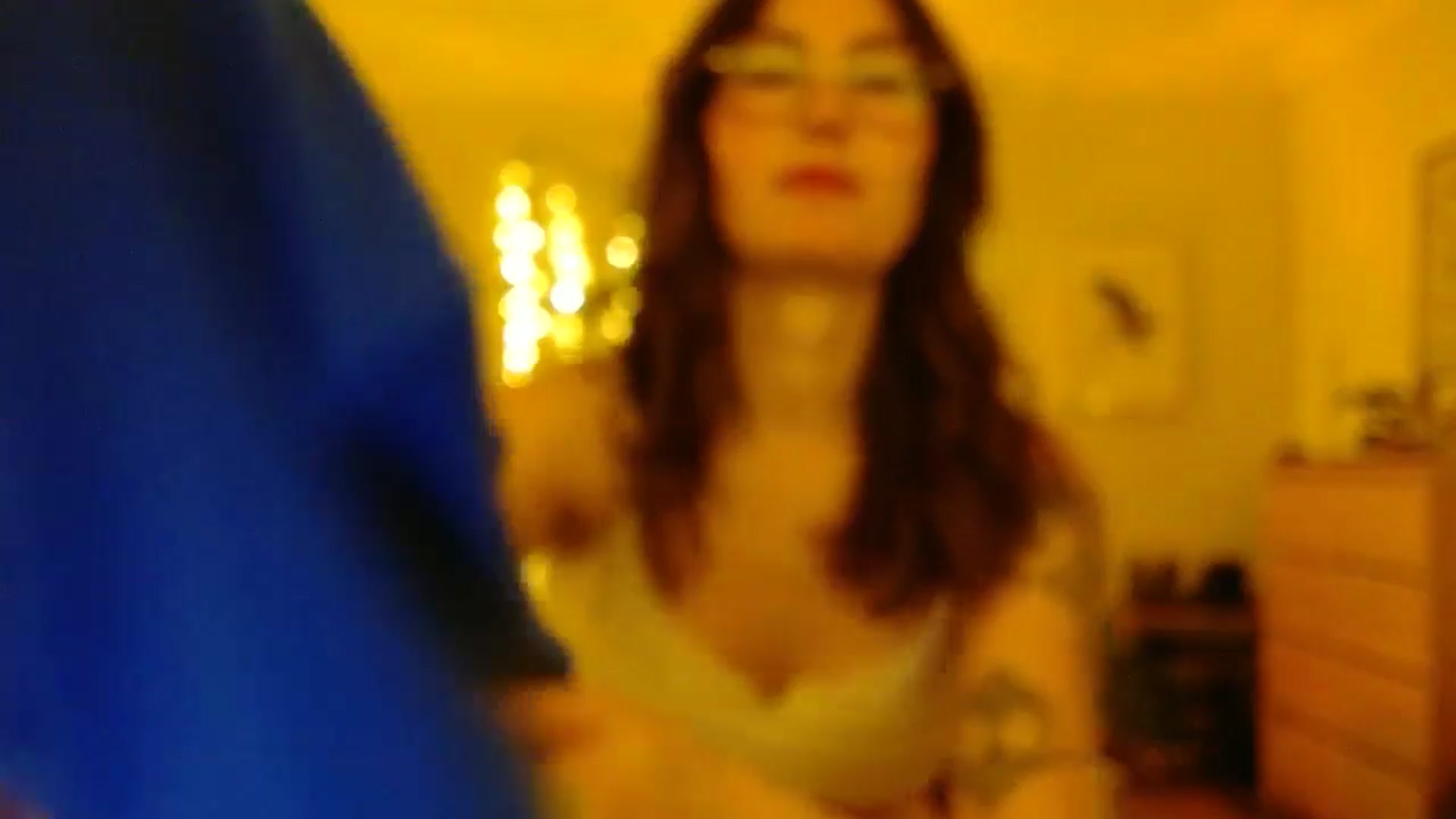 Gallery image thumbnail from honey28's myfreecams stream on, 11/21/2025, 05:29 image 16 of 20