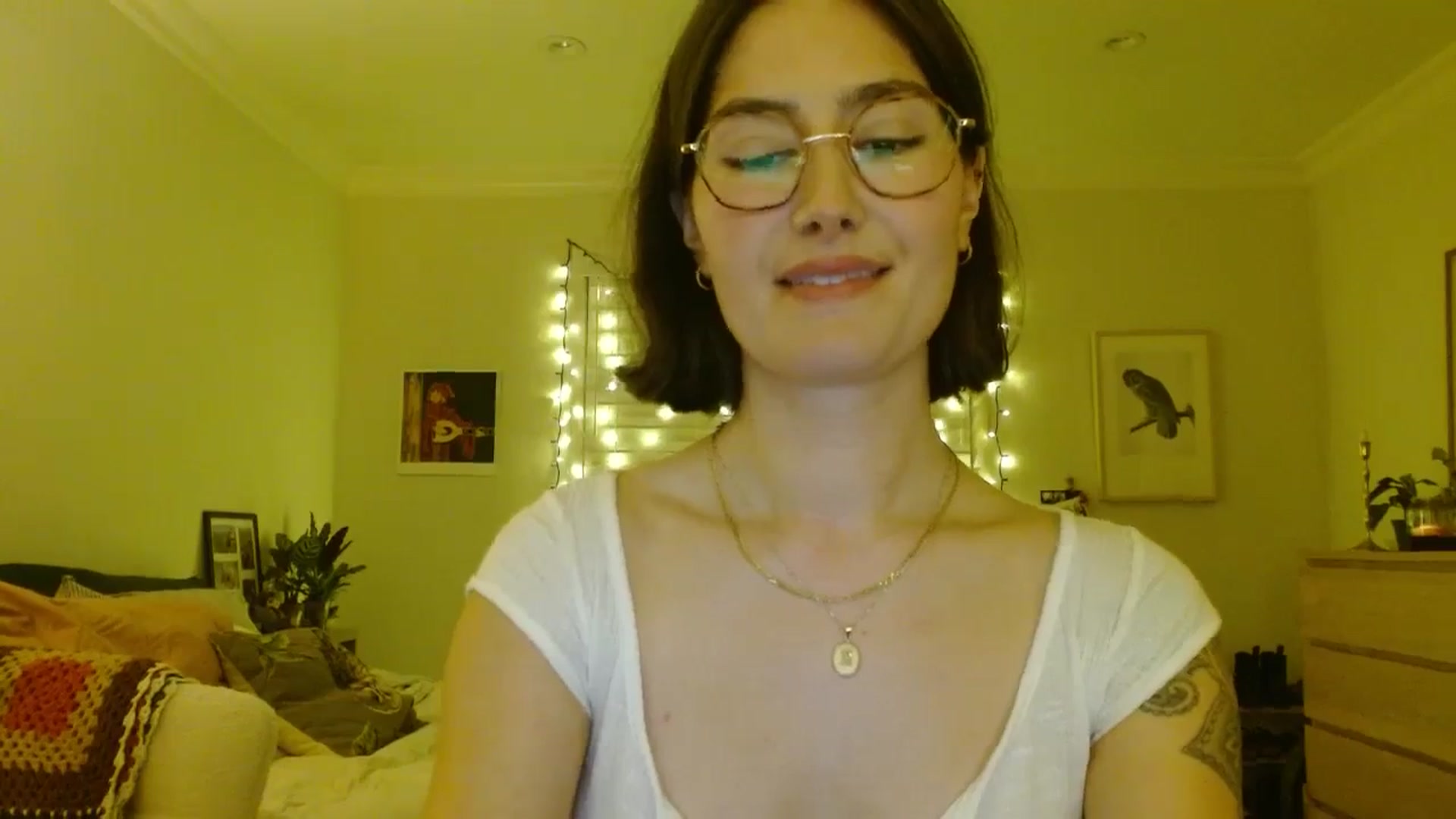 Gallery image thumbnail from honey28's myfreecams stream on, 12/18/2025, 04:57 image 3 of 20