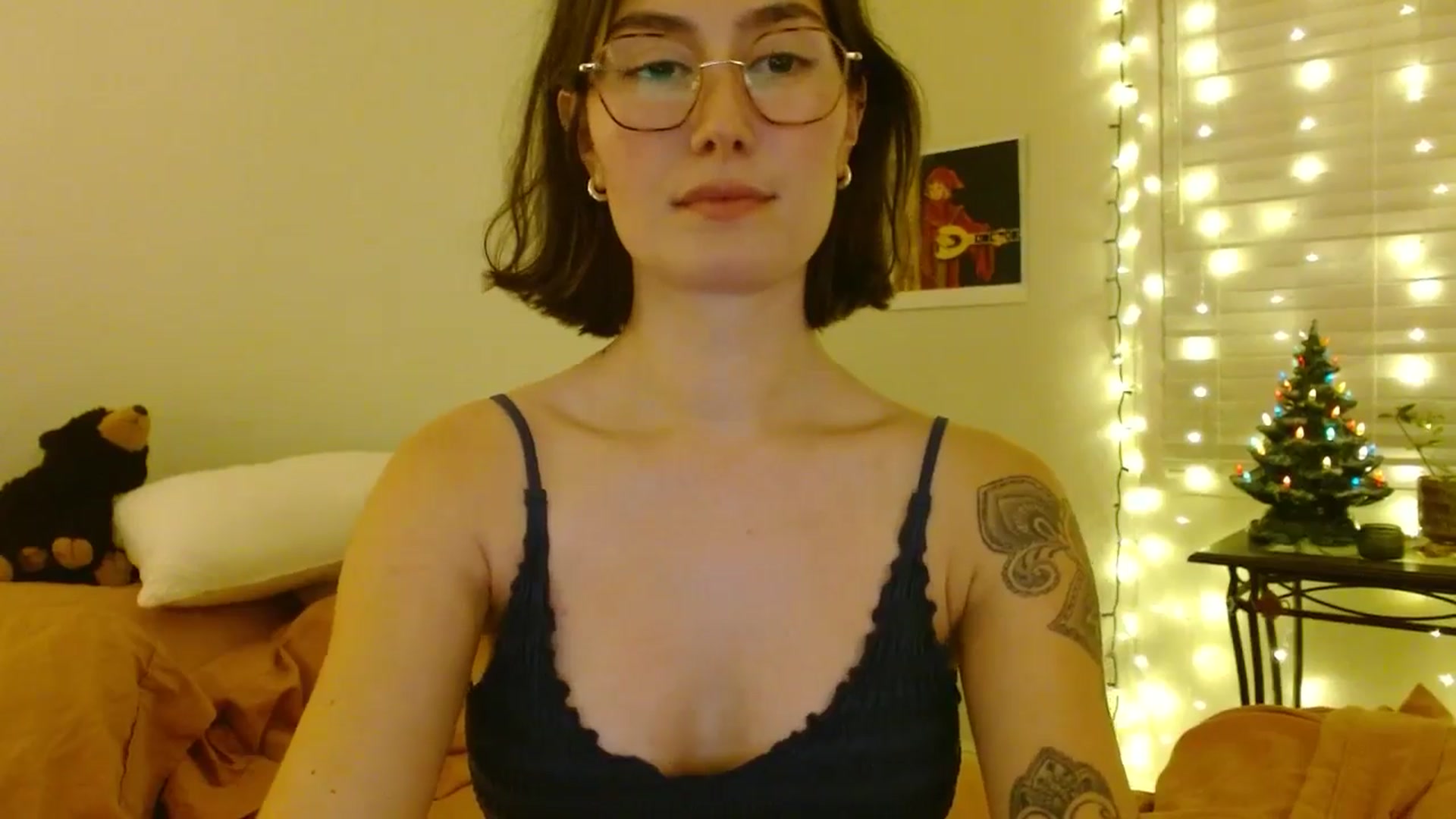 Gallery image thumbnail from honey28's myfreecams stream on, 01/01/2026, 01:45 image 20 of 20