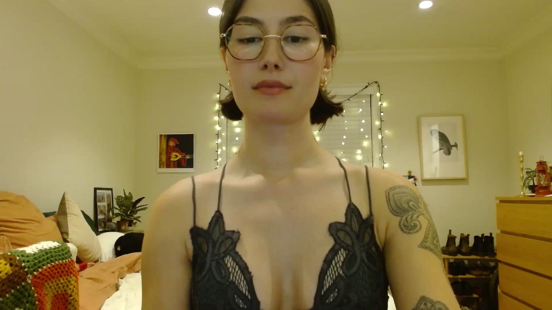 Gallery image thumbnail from honey28's myfreecams stream on, 01/10/2026, 04:17 image 8 of 20