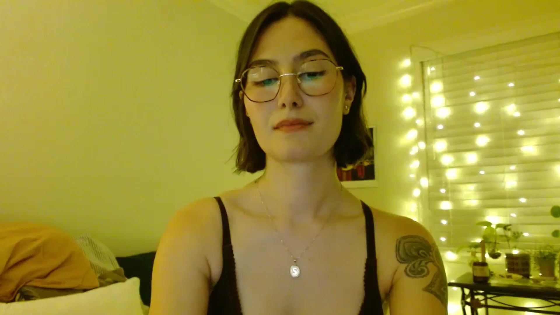 Gallery image thumbnail from honey28's myfreecams stream on, 02/02/2026, 05:41 image 3 of 20