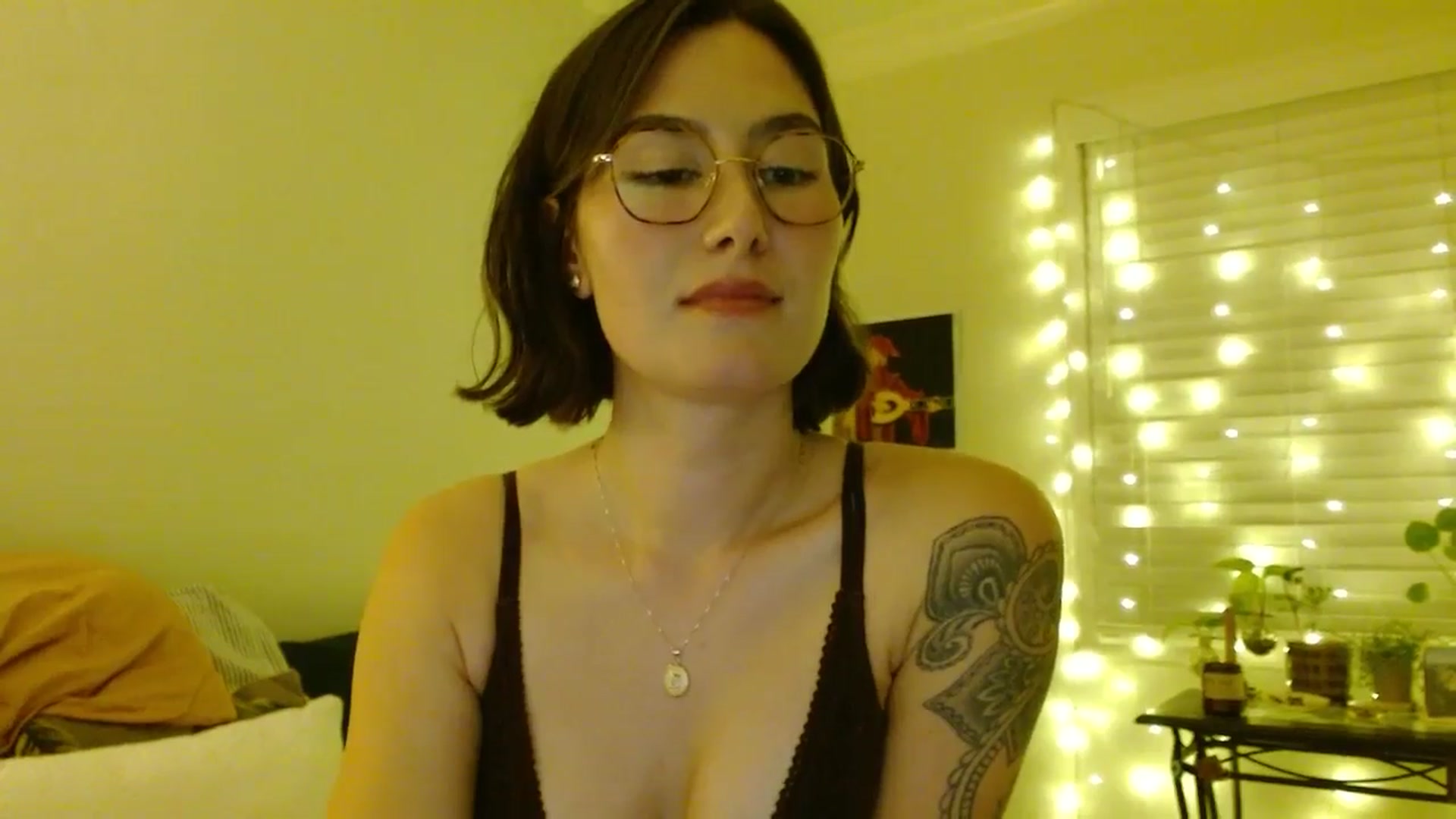 Gallery image thumbnail from honey28's myfreecams stream on, 02/02/2026, 05:41 image 2 of 20