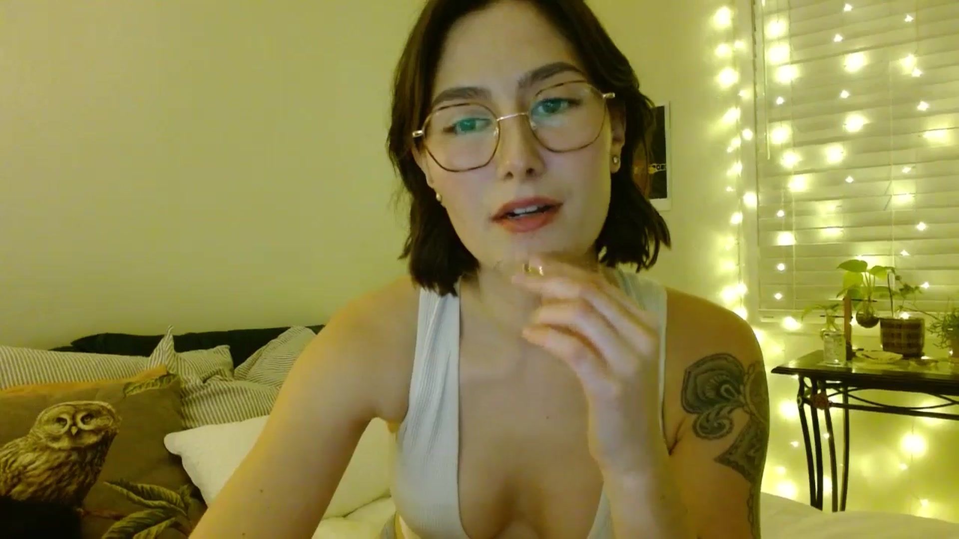Gallery image thumbnail from honey28's myfreecams stream on, 02/08/2026, 04:29 image 6 of 20