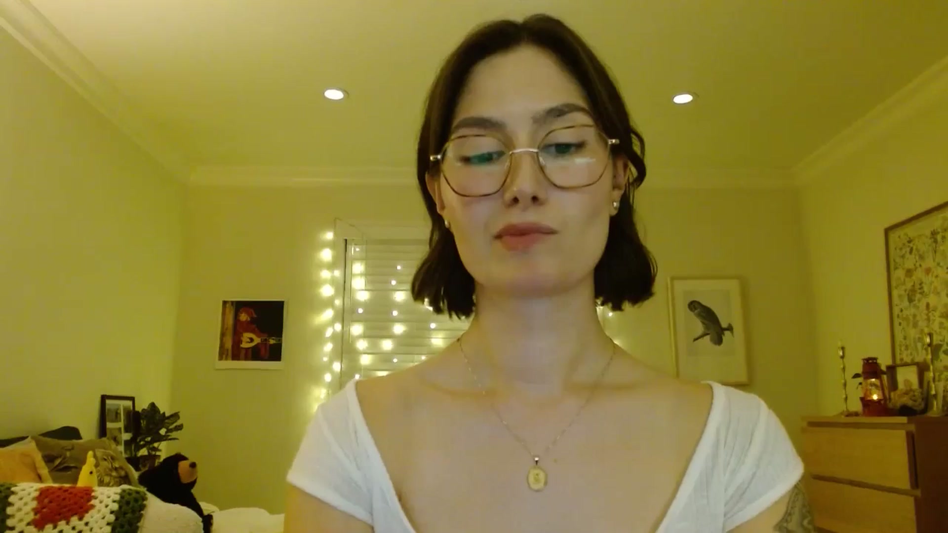 Gallery image thumbnail from honey28's myfreecams stream on, 02/11/2026, 05:11 image 14 of 20