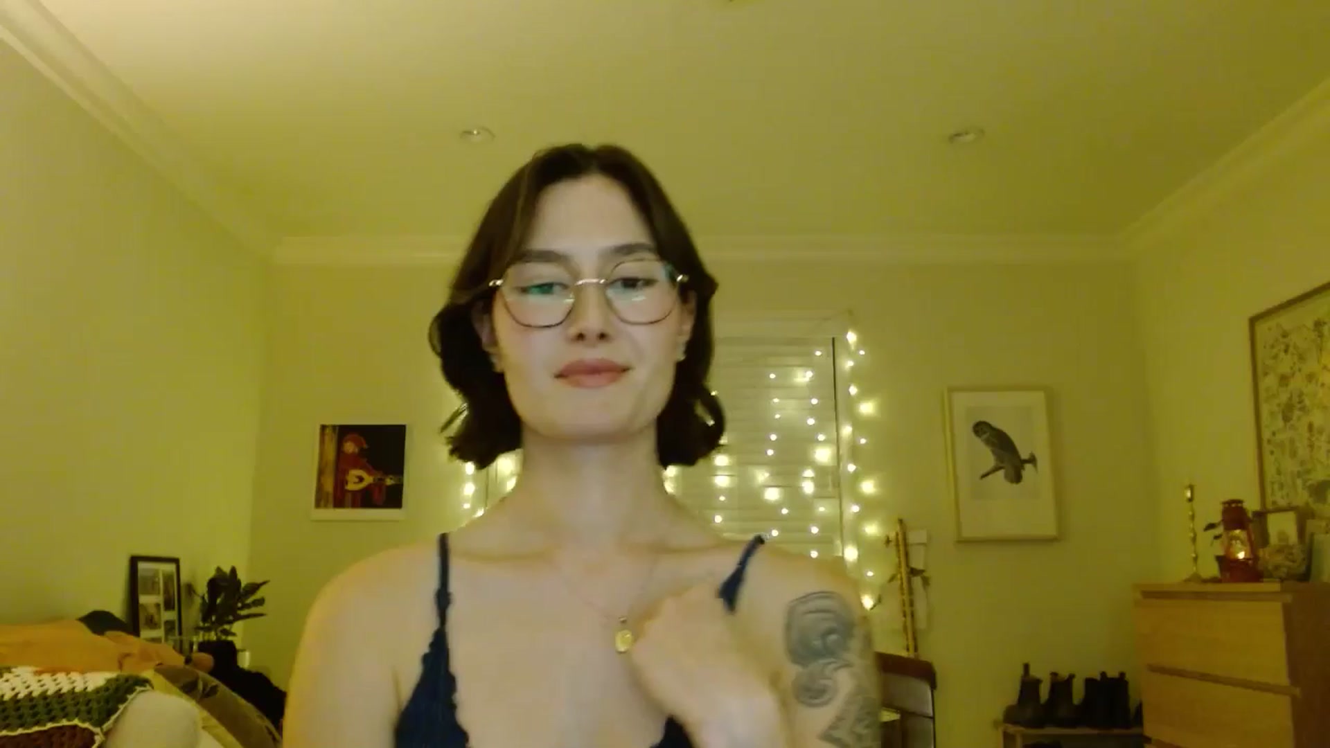 Gallery image thumbnail from honey28's myfreecams stream on, 02/16/2026, 04:48 image 7 of 20