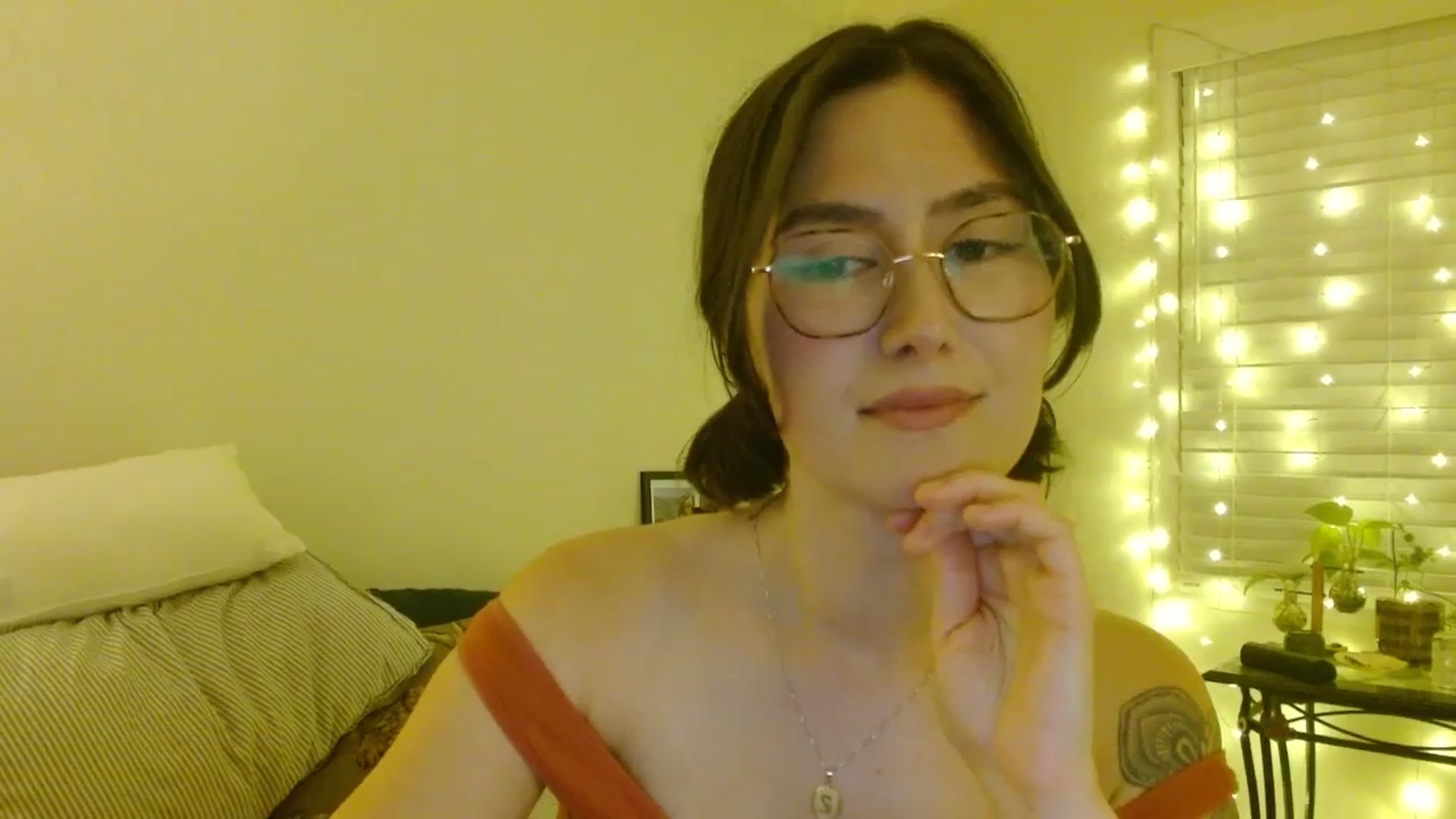 Gallery image thumbnail from honey28's myfreecams stream on, 02/18/2026, 06:09 image 20 of 20