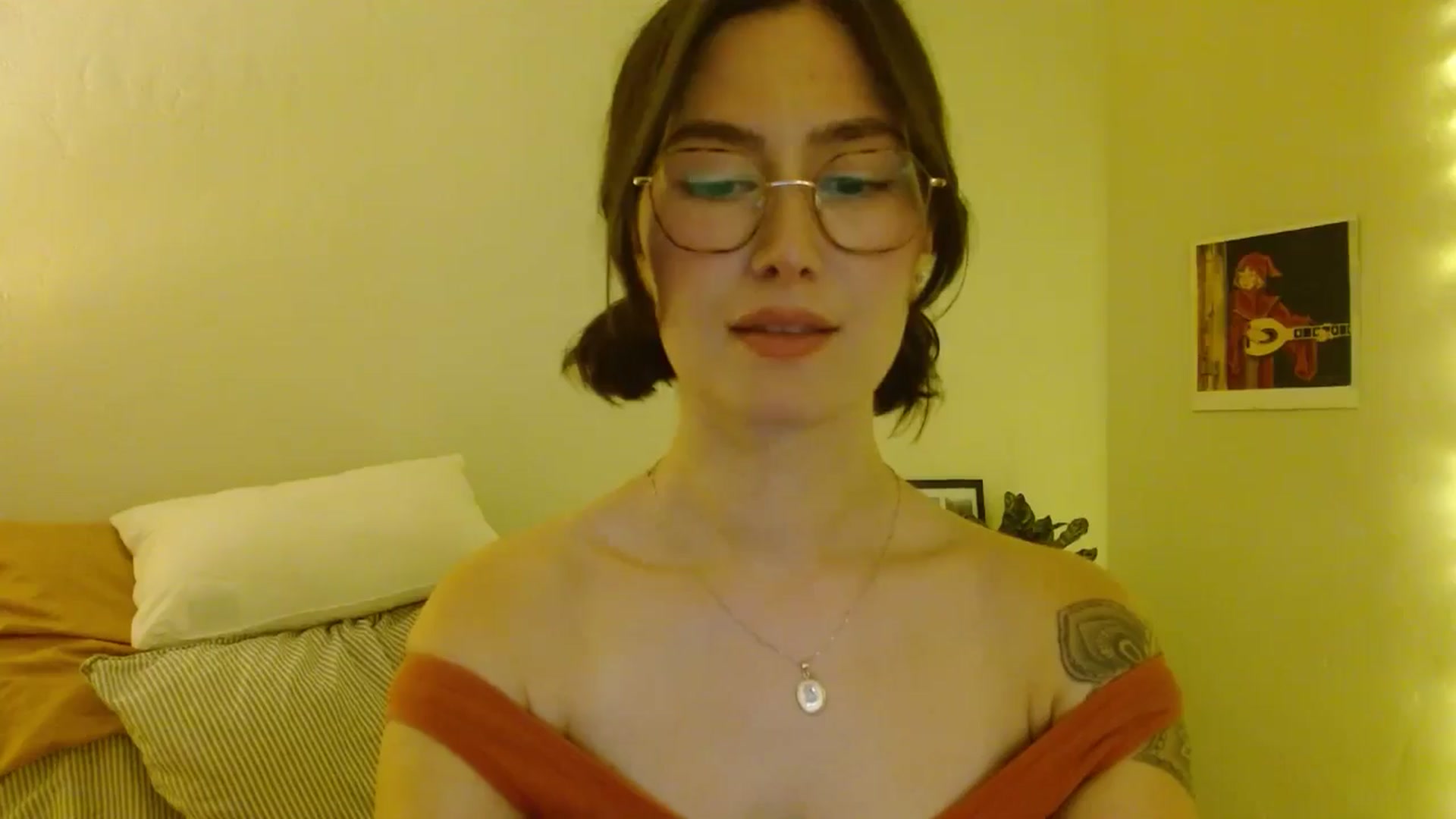 Gallery image thumbnail from honey28's myfreecams stream on, 02/18/2026, 06:09 image 13 of 20